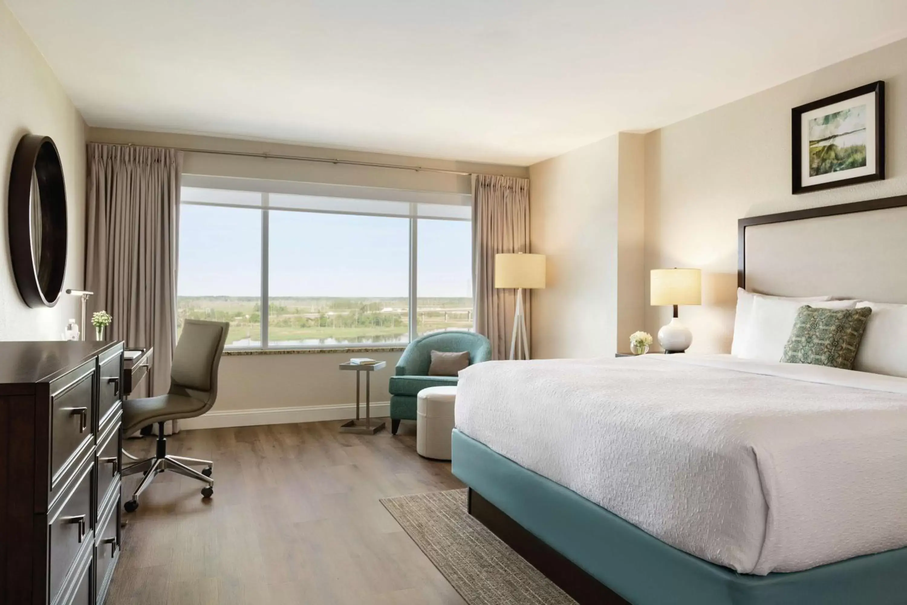 Double Room with Two Double Beds and River View in Hotel Ballast Wilmington, Tapestry Collection by Hilton Double Room with Two Double Beds and River View in Hotel Ballast Wilmington, Tapestry Collection by Hilton