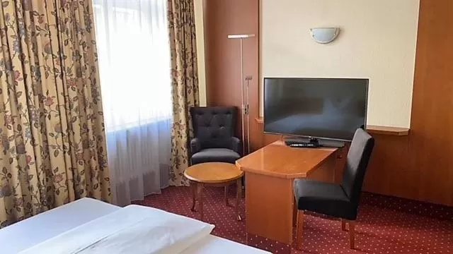 Economy Single Room in Hotel Bayerischer Hof