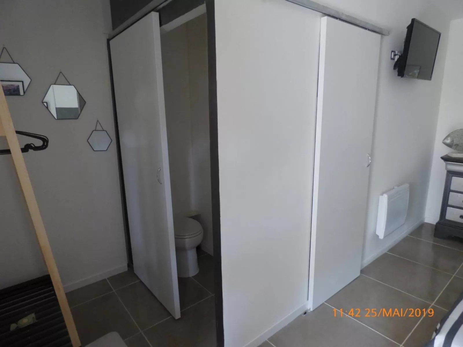 Bedroom in MAS MAURANE-Chambre d'hôte avec SPA privé aux portes d'ARLES