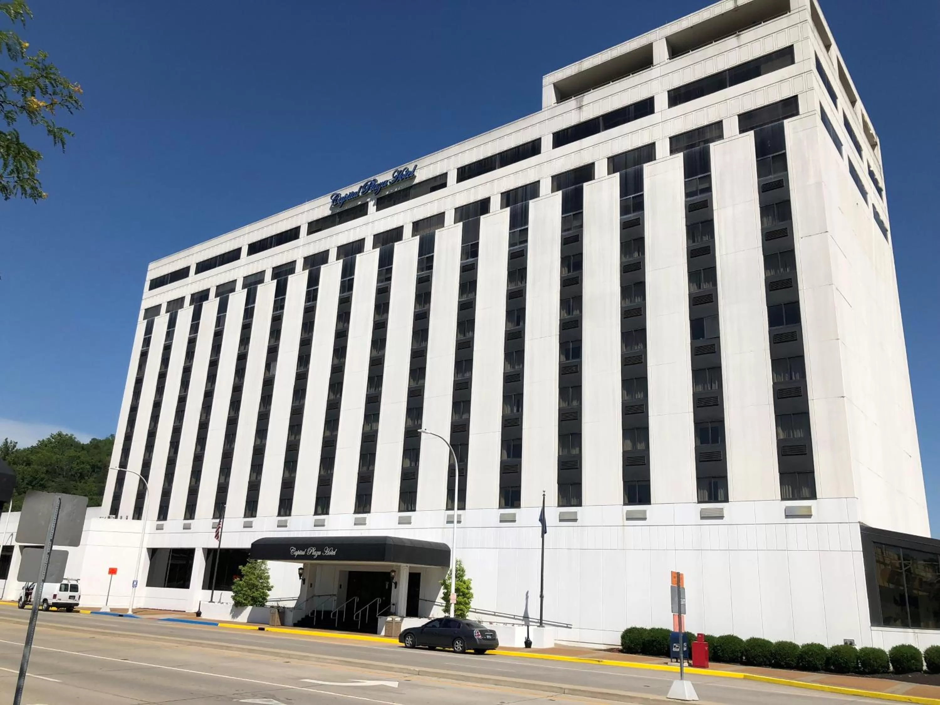 Facade/entrance in Capital Plaza Hotel