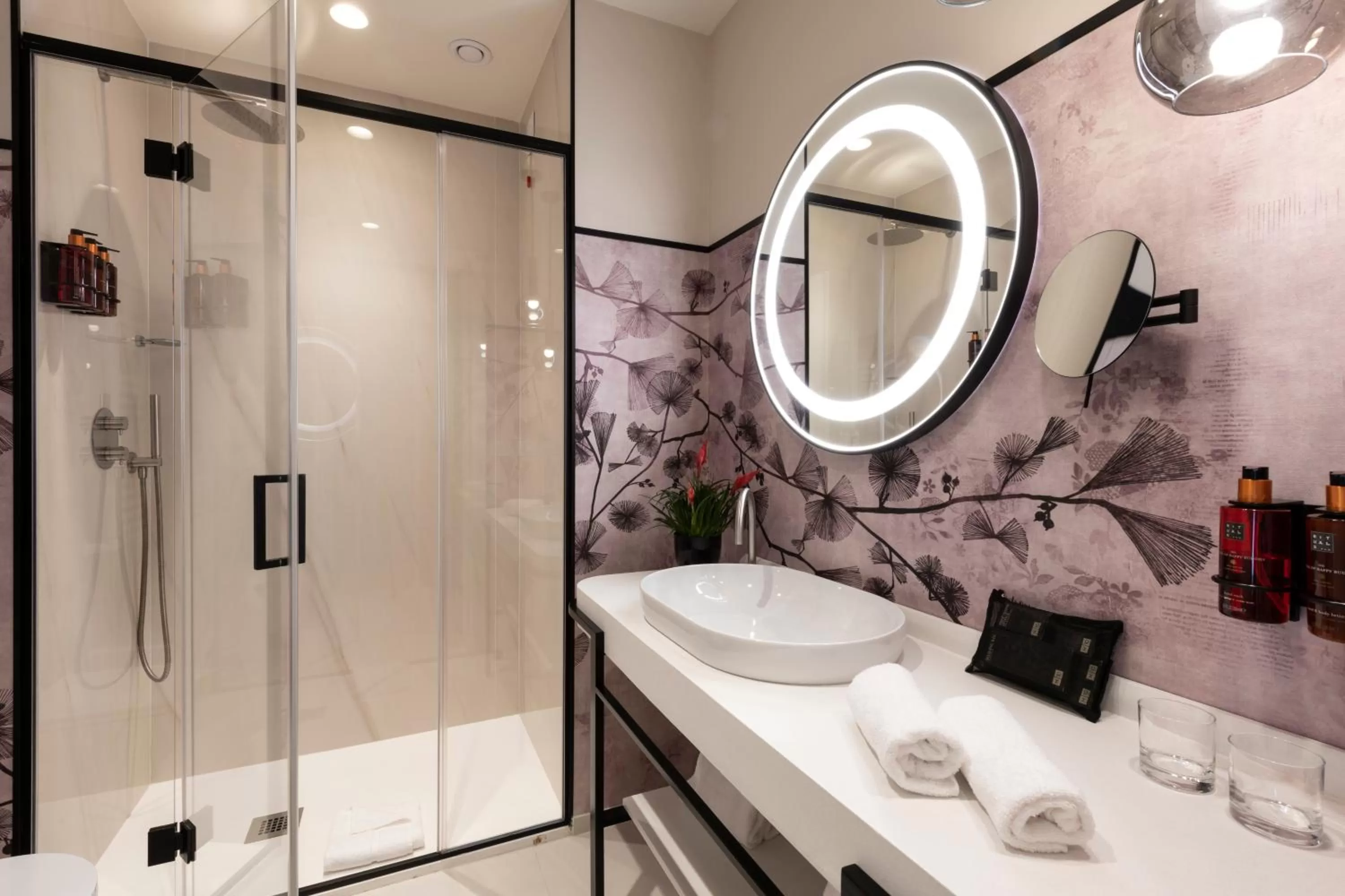 Bathroom in H10 Palazzo Galla