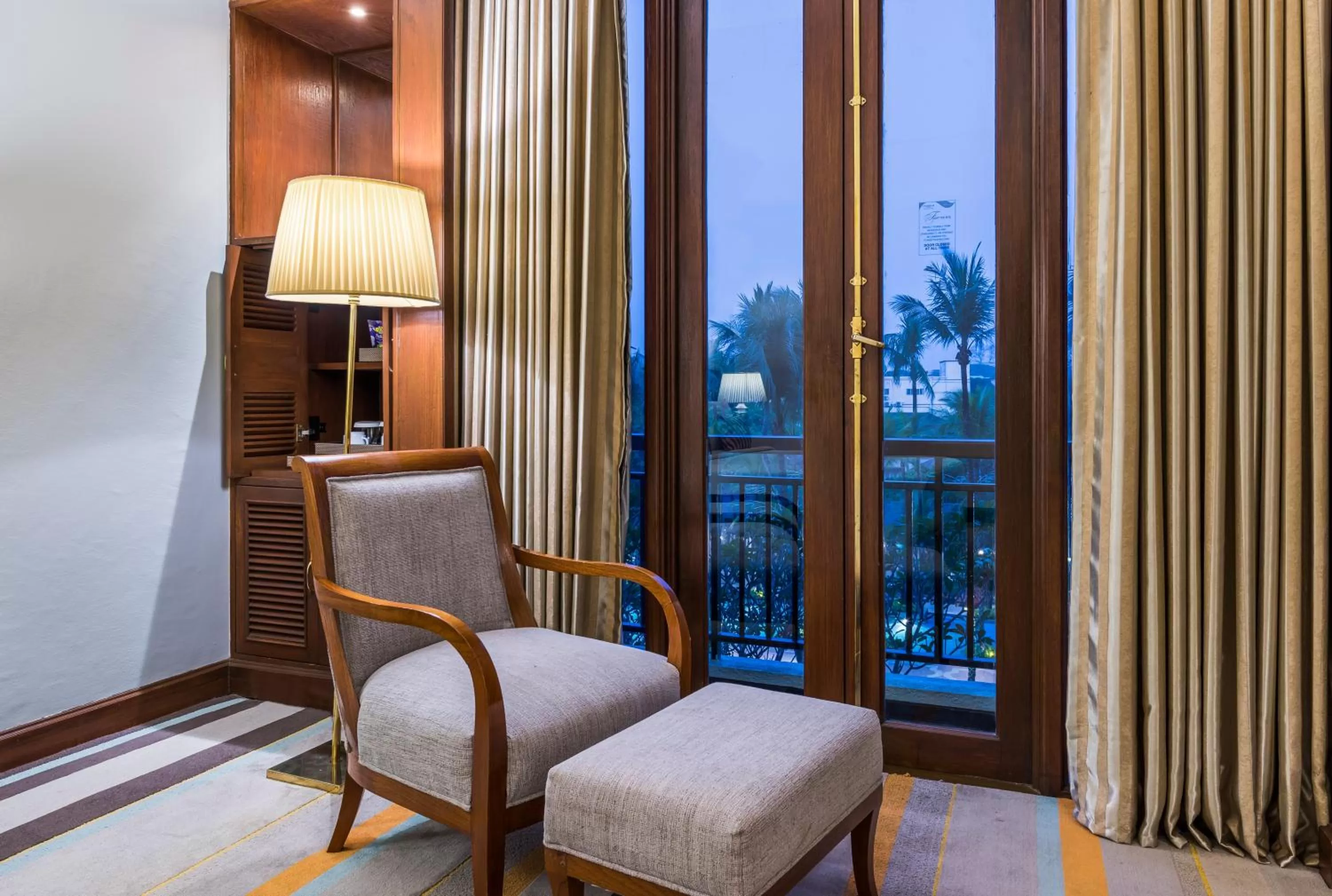 View (from property/room) in Chatrium Hotel Royal Lake Yangon