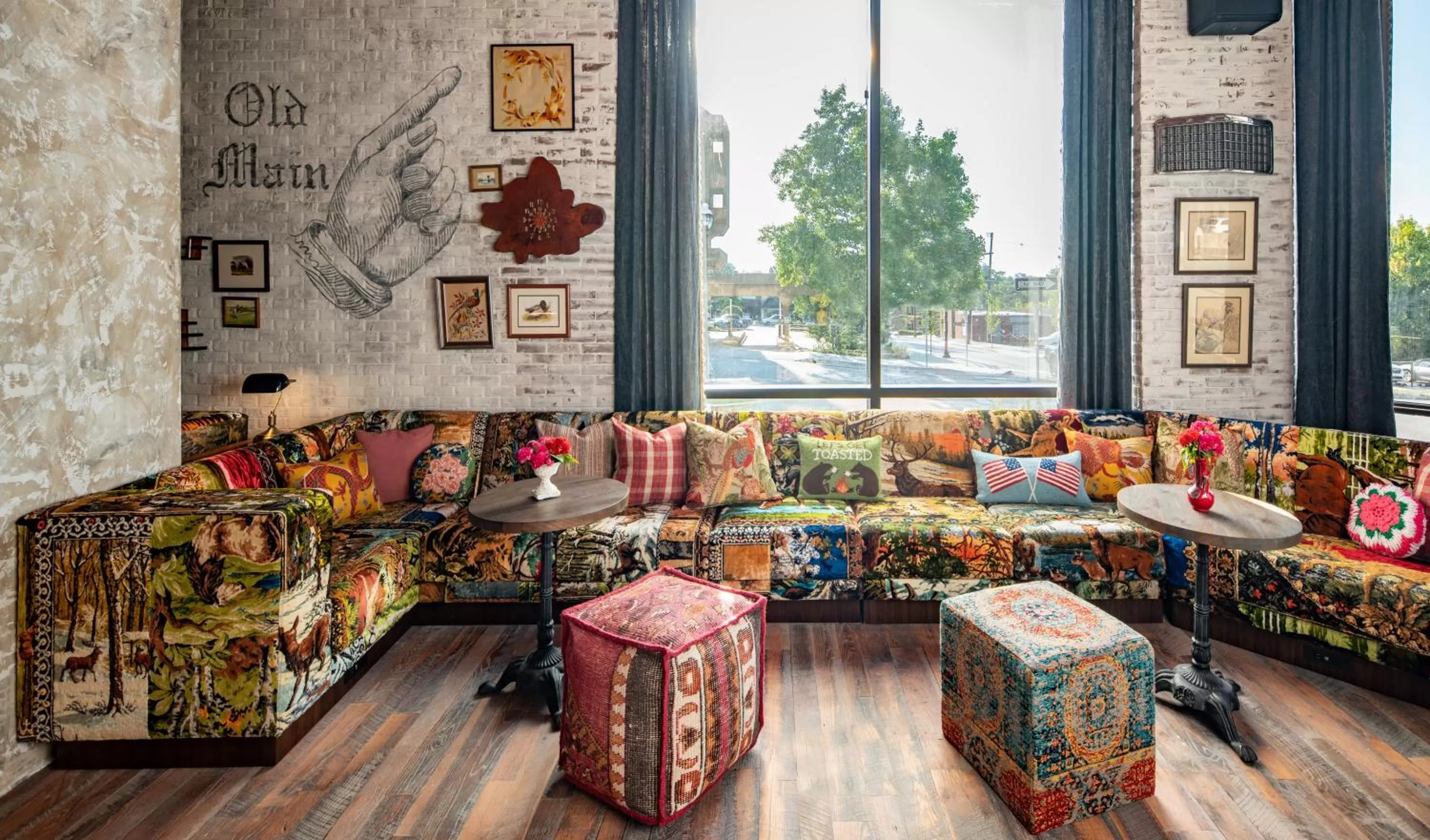 Lobby or reception in Graduate by Hilton Fayetteville, AR