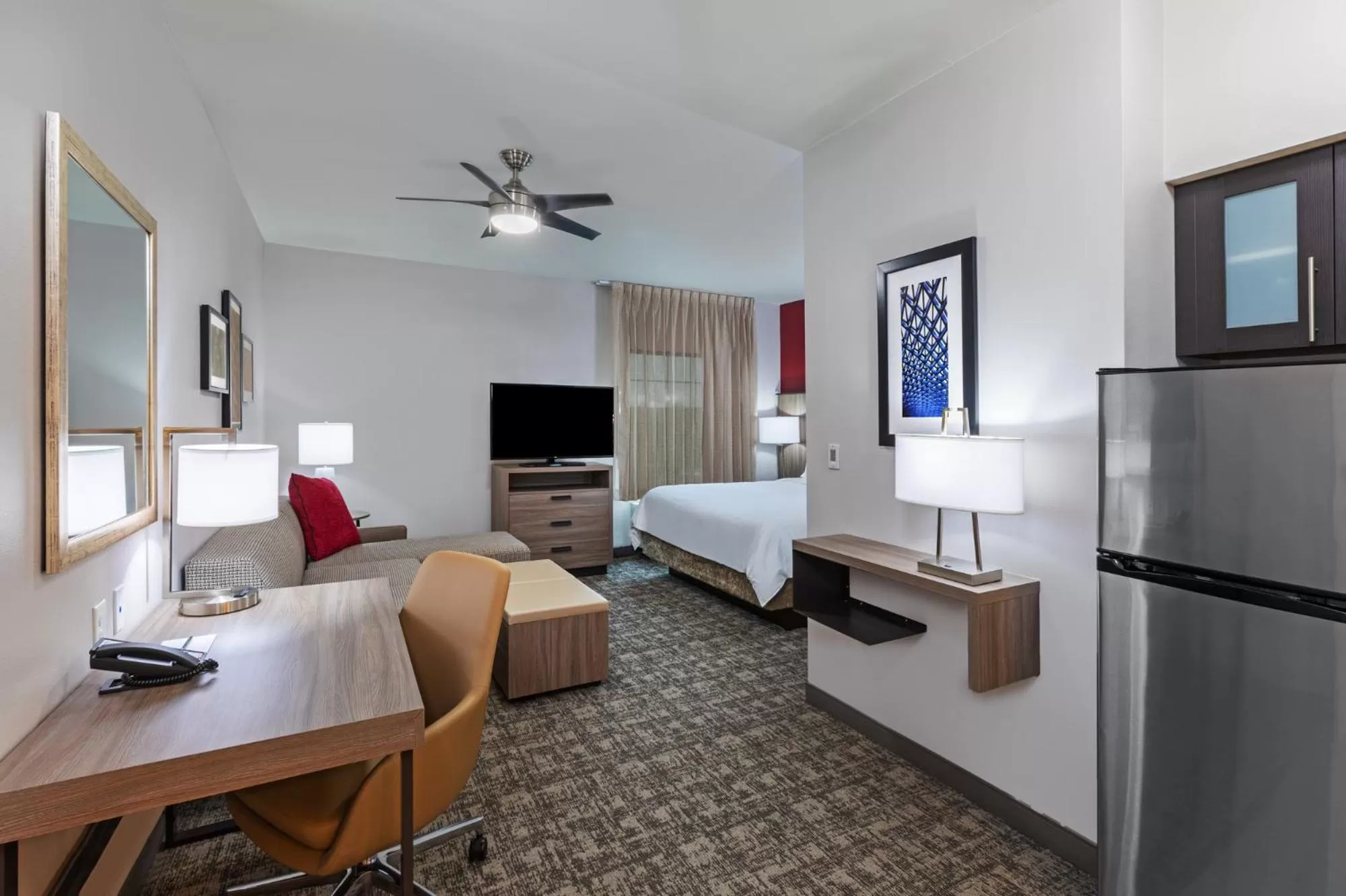 Photo of the whole room, Bed in Staybridge Suites - Houston IAH Airport East by IHG