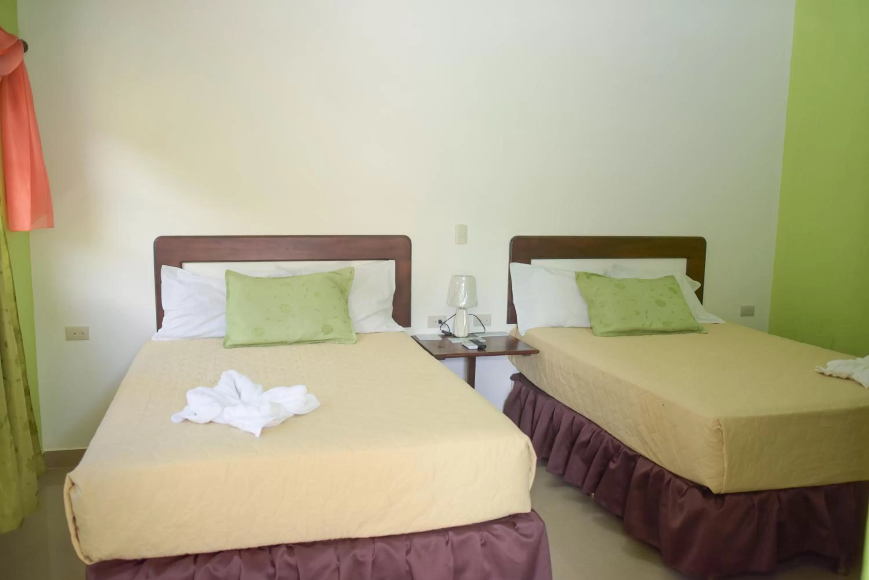 Photo of the whole room, Bed in Hotel de Campo Villa de Ada