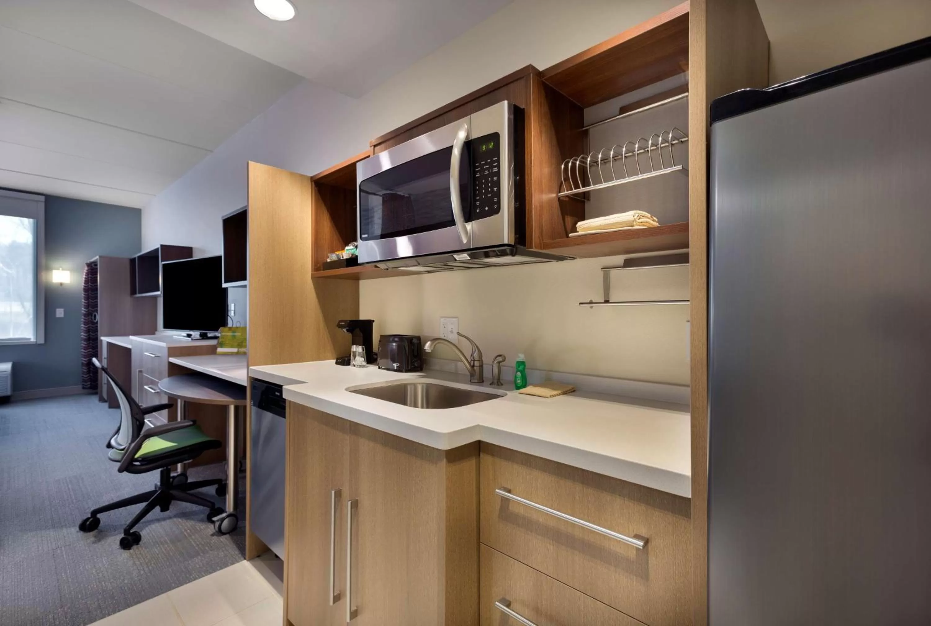 Bedroom in Home2 Suites By Hilton Charlotte Belmont, Nc