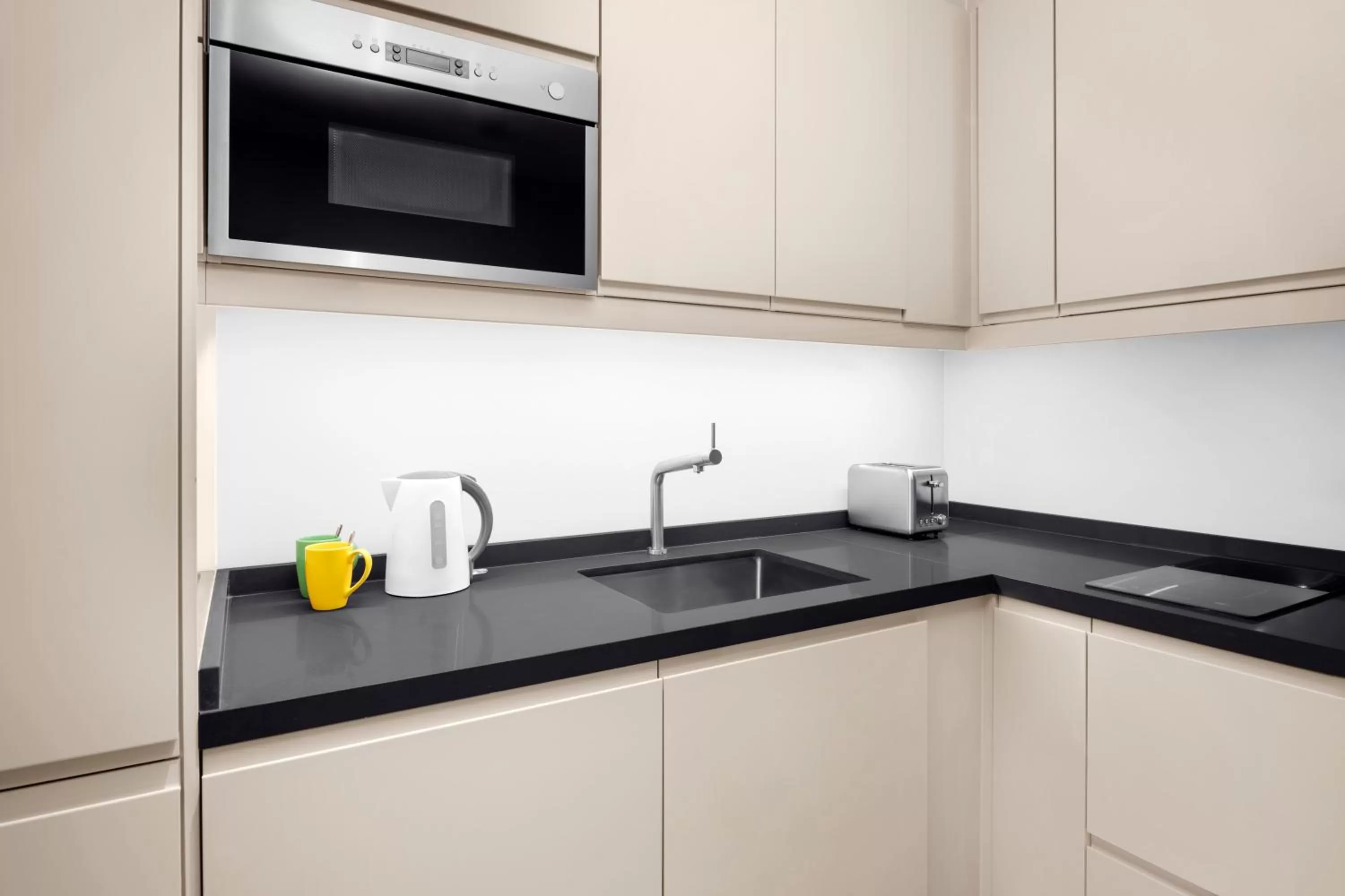 Photo of the whole room in Holiday Inn & Suites - Dubai Festival City by IHG