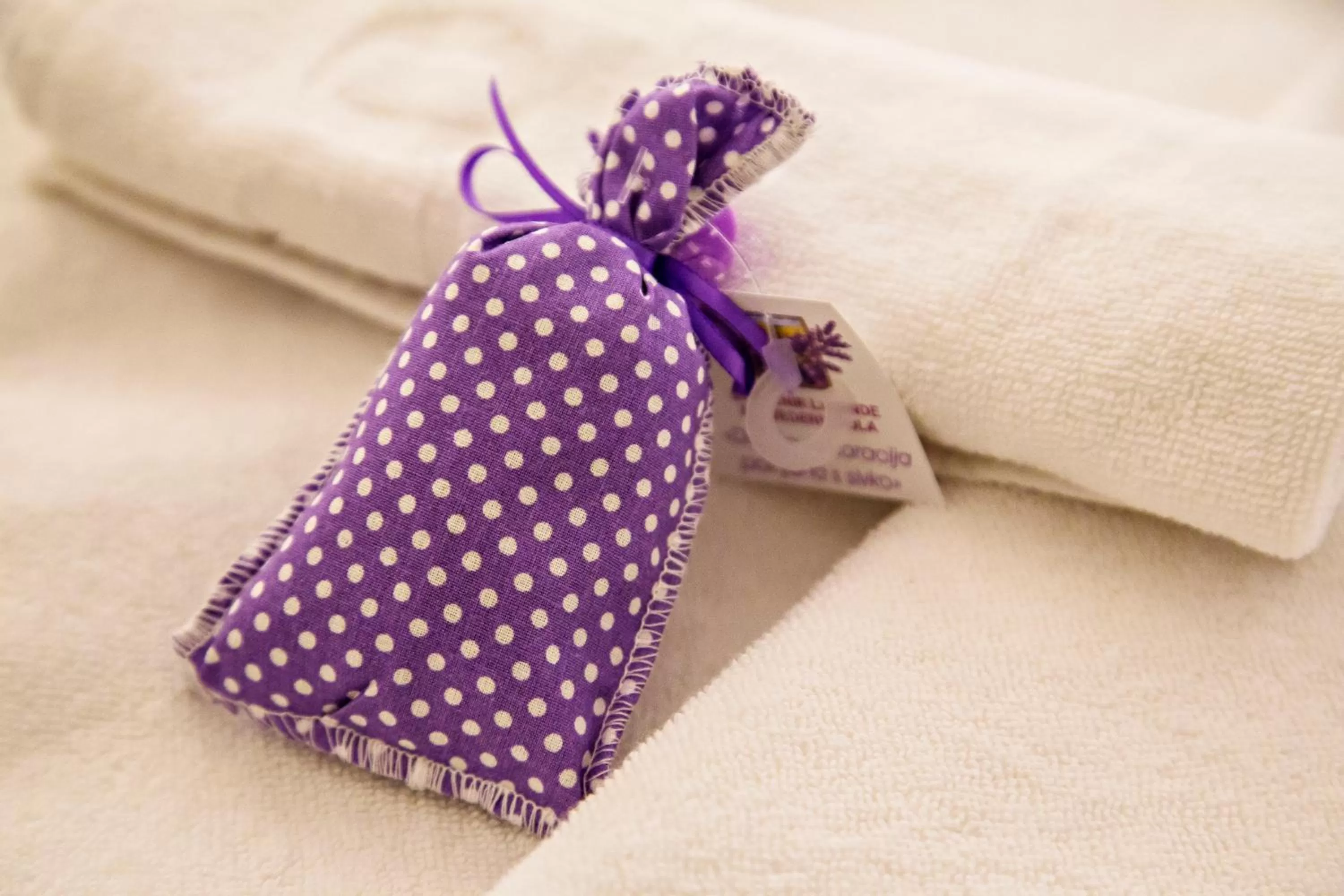 Decorative detail, Bed in MEMENTO B&B Piran