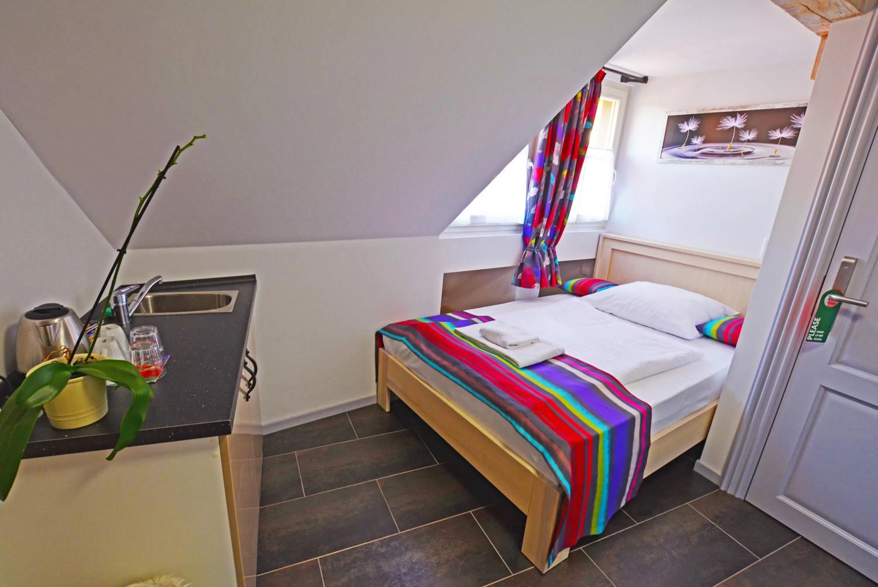 Kitchen or kitchenette, Bed in Historic Centre Residence
