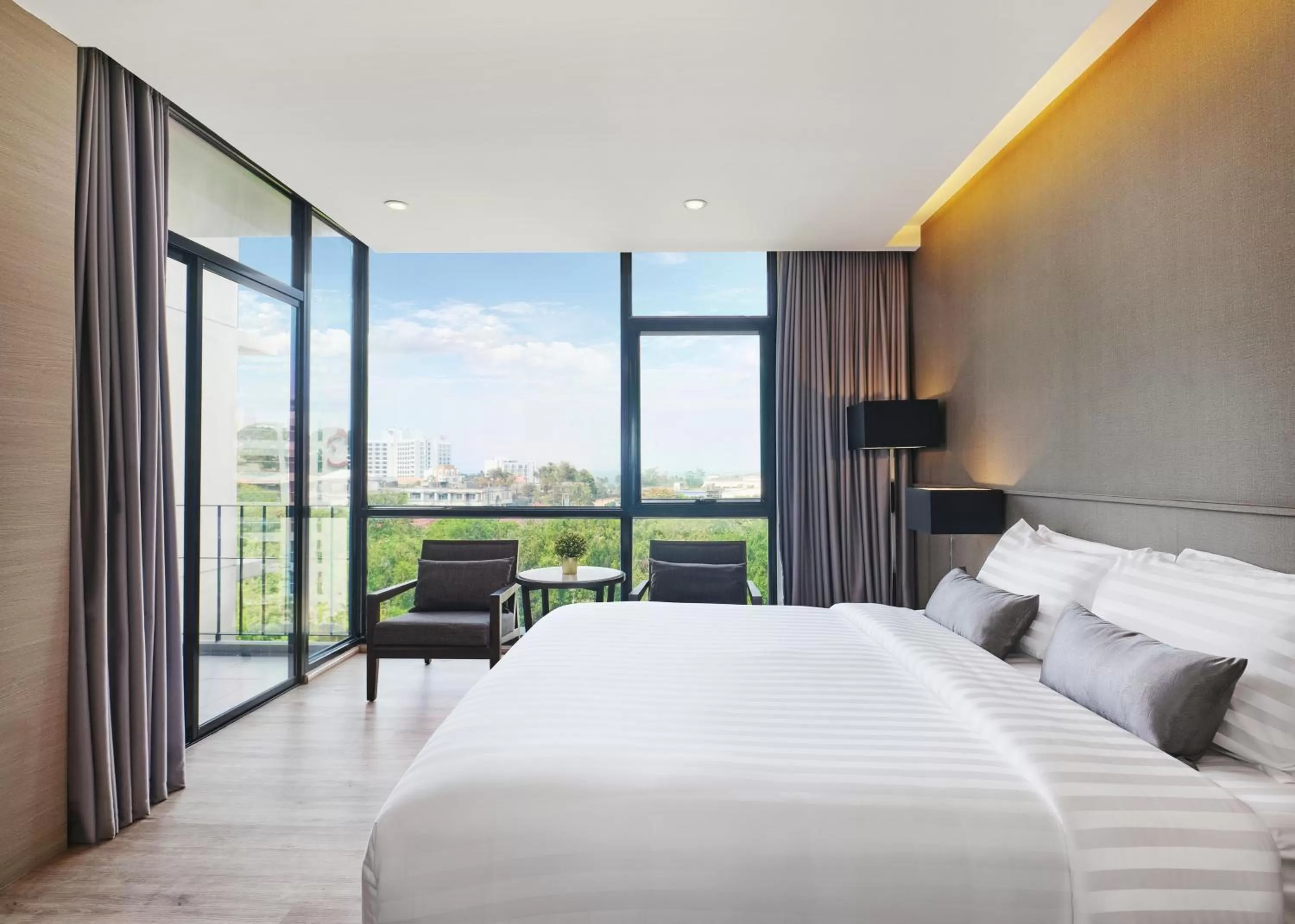 Bed in Altera Hotel and Residence by At Mind