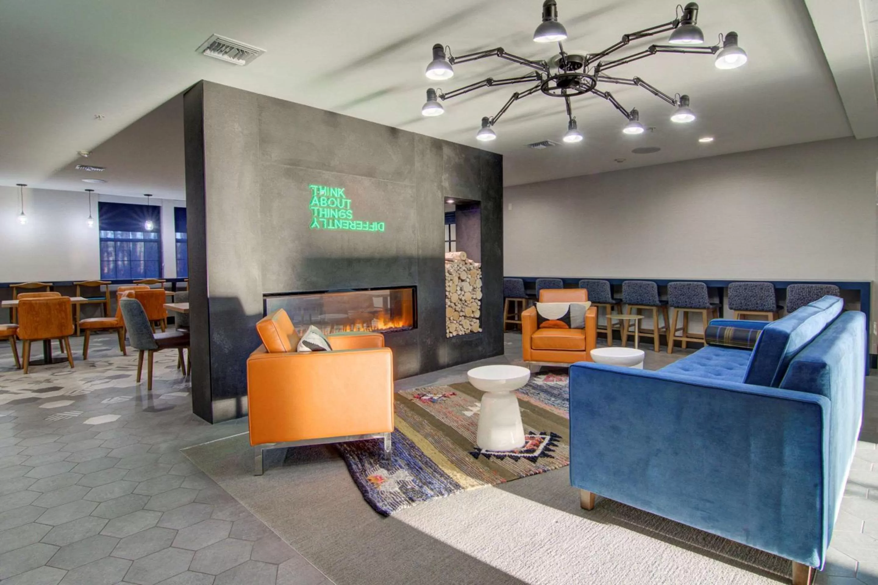 Lobby or reception in Comfort Suites Newport News Airport