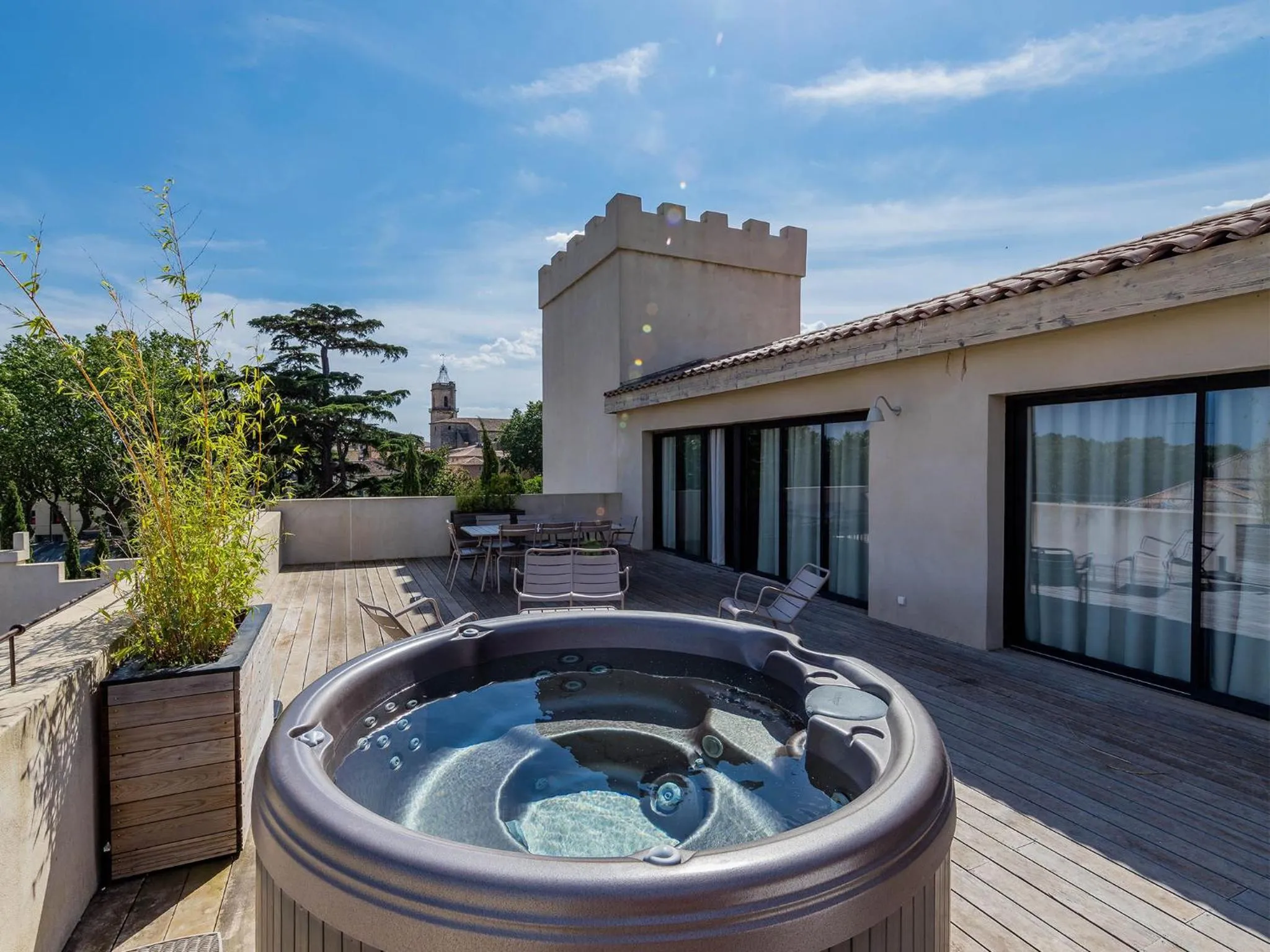 Deluxe Apartment in Garrigae Distillerie de Pezenas - Hotellerie & Spa