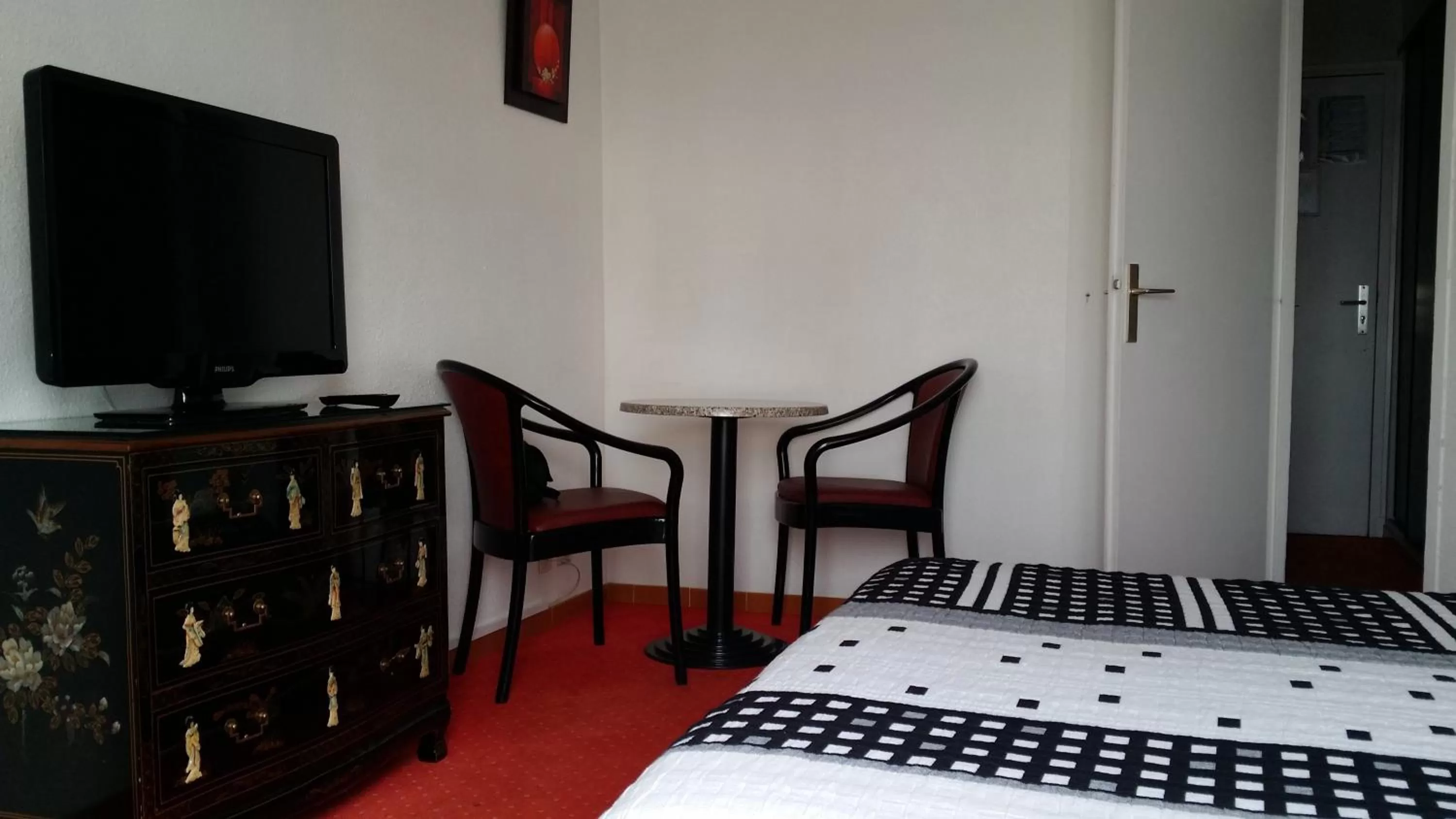 Decorative detail, Bed in La Voile D' Or