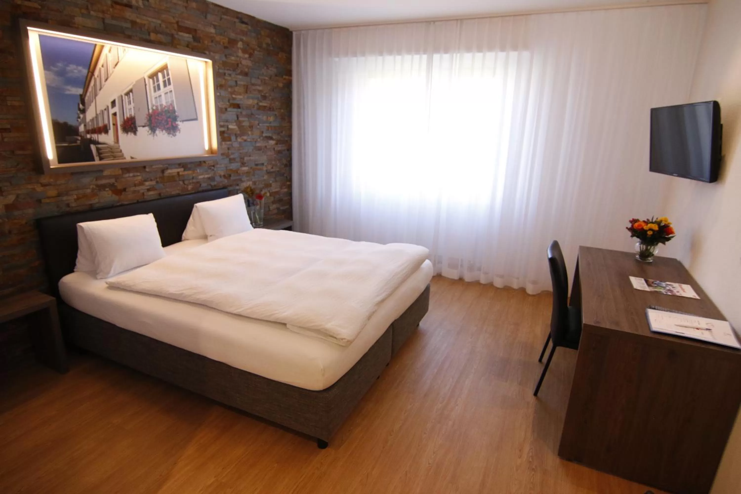 Photo of the whole room, Bed in Hotel Eremitage