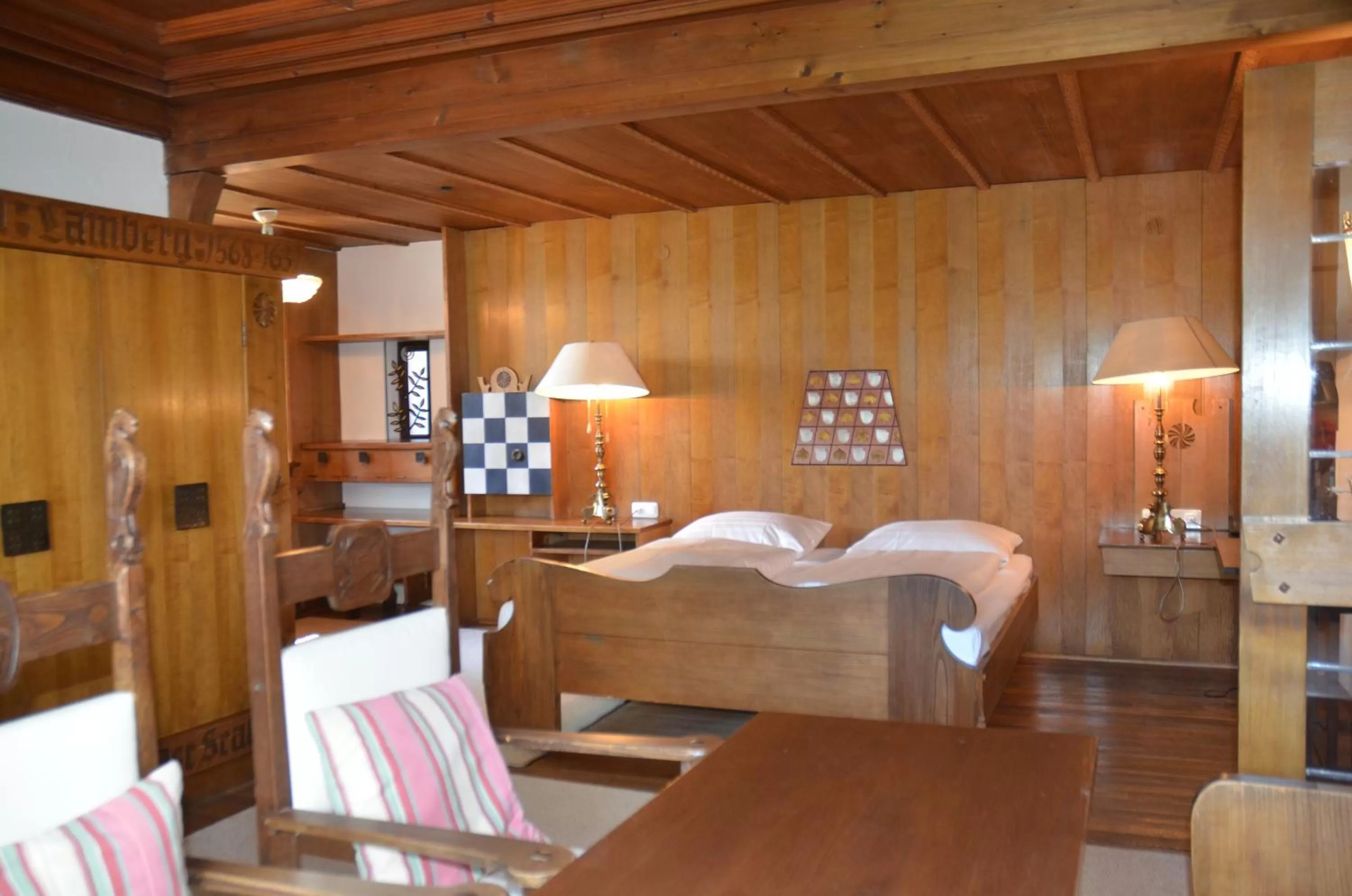 Toilet, Bed in Schloss Münichau