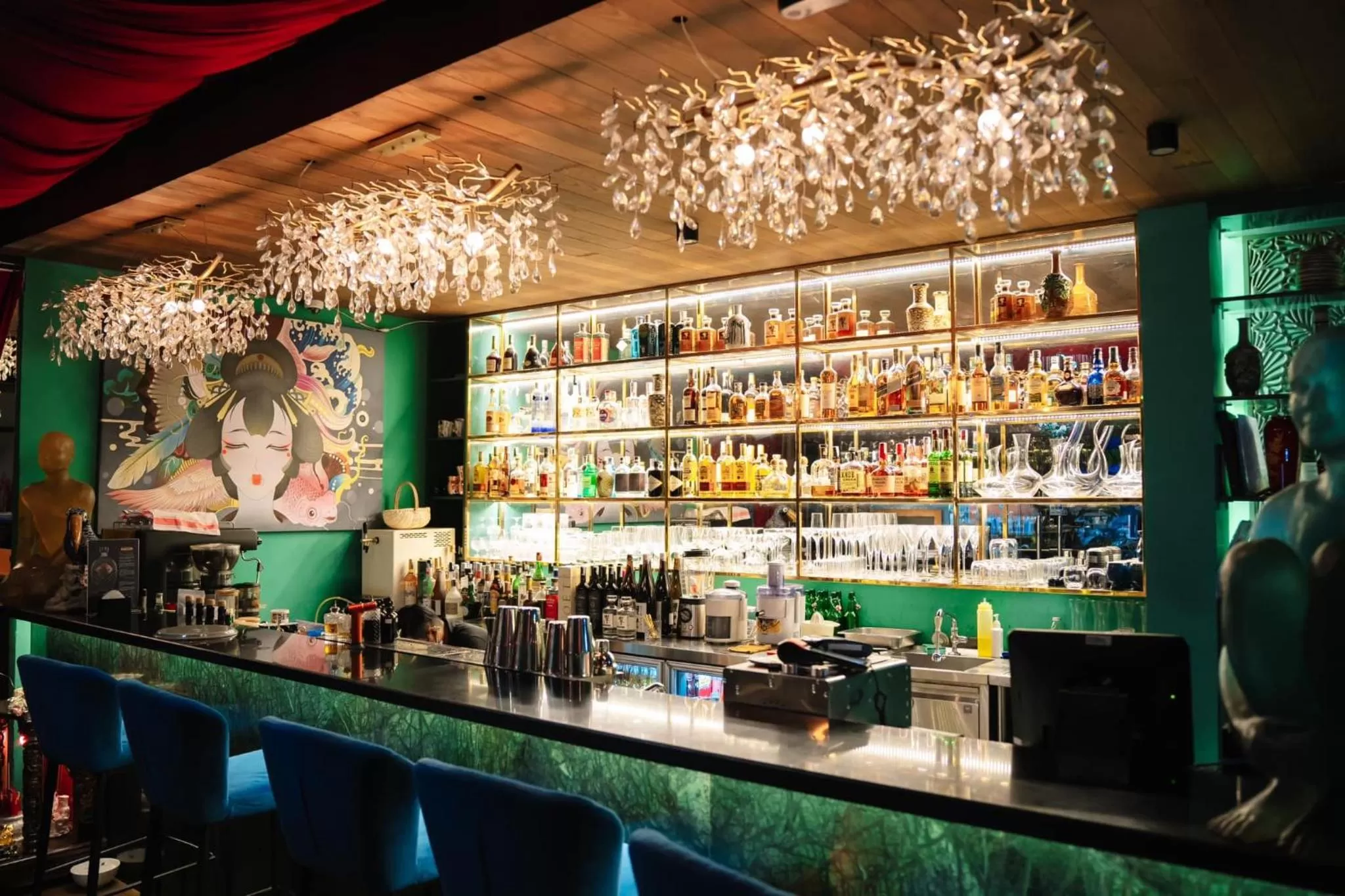 Lounge or bar in Glenwood City Resort