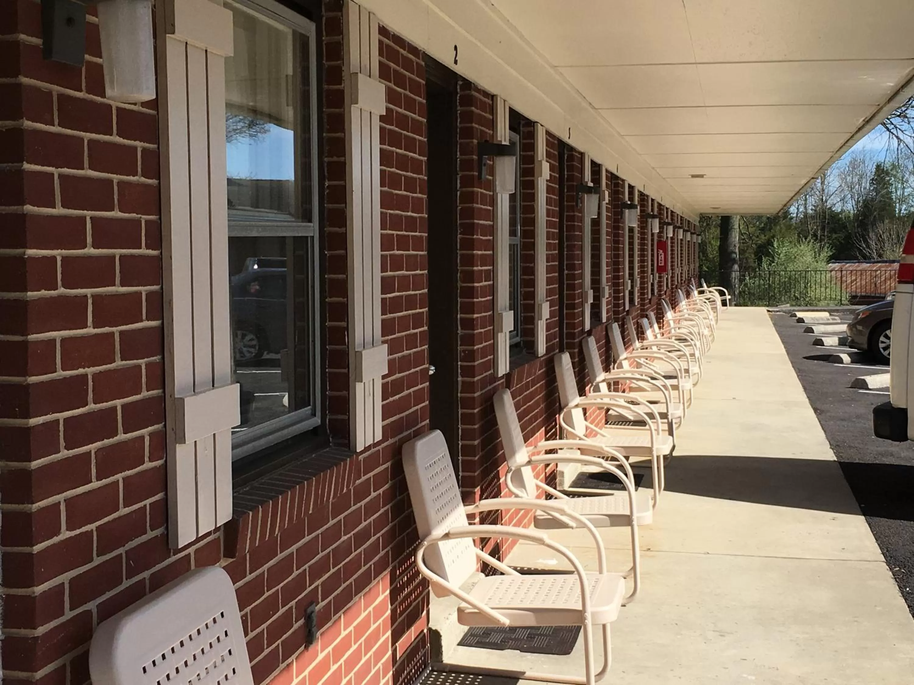 Patio in Red Carpet Inn - Gettysburg