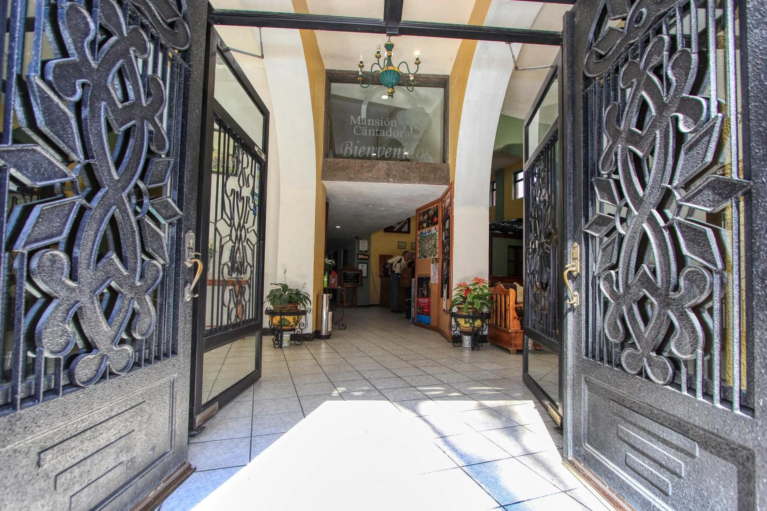 Hotel Mansion del Cantador