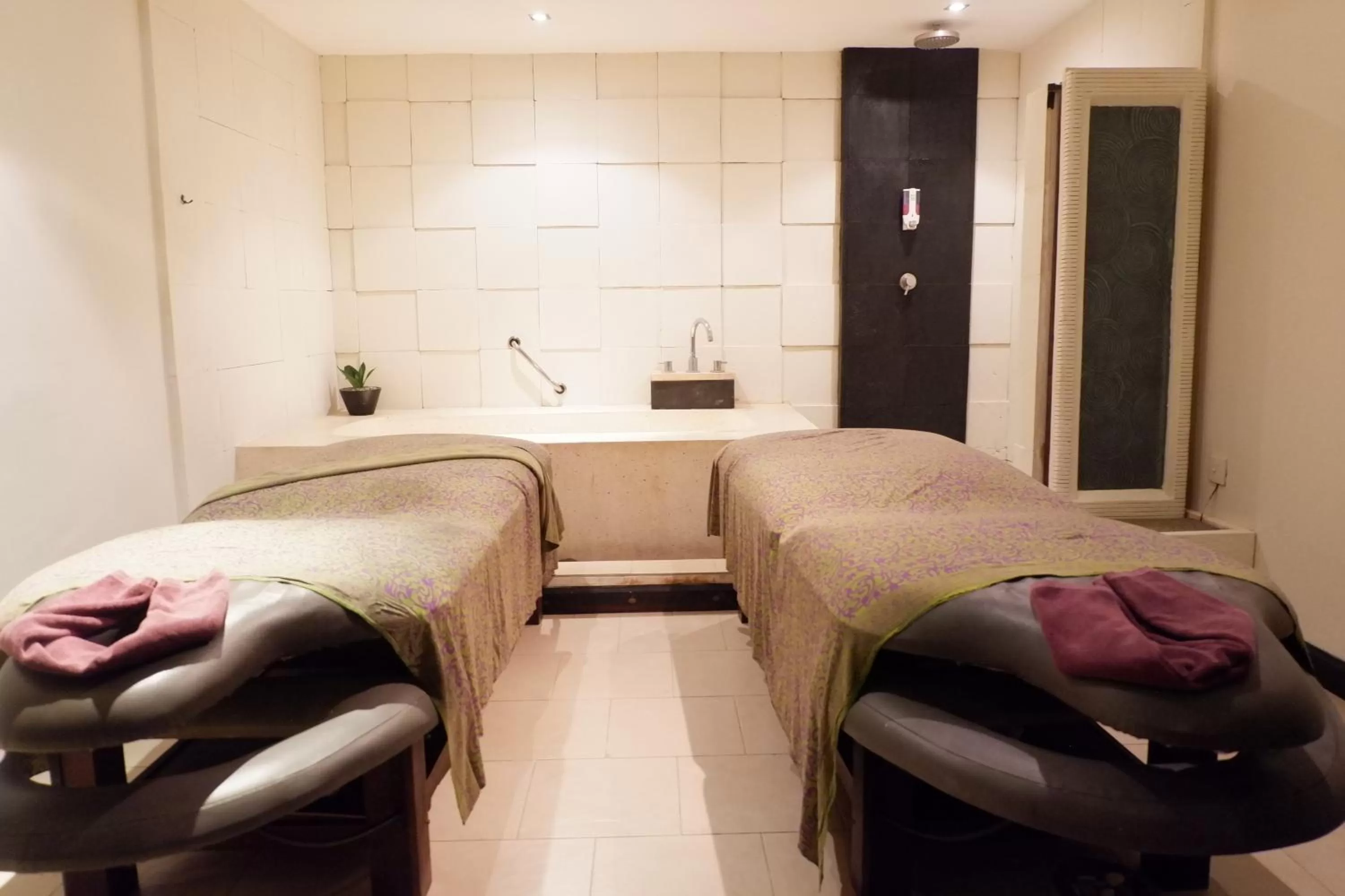 Massage, Bed in ibis Styles Bali Legian