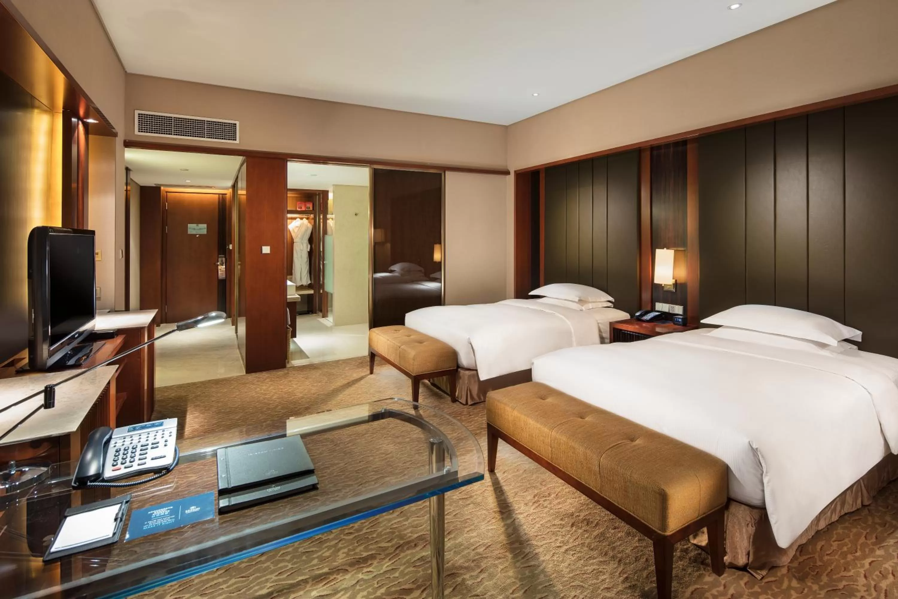 Bed in Hilton Nanjing Riverside