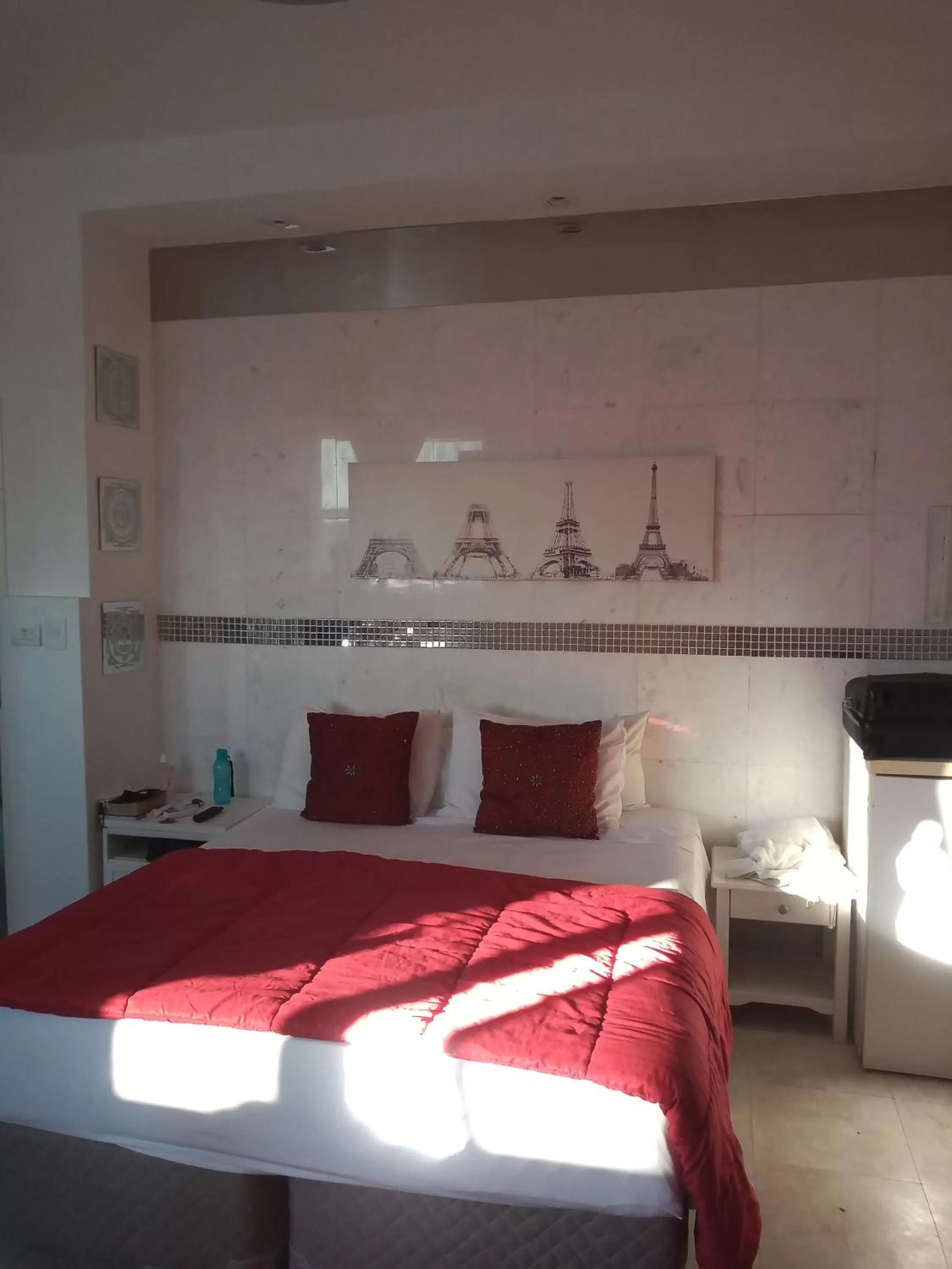 Bedroom, Bed in Compacto Hotel