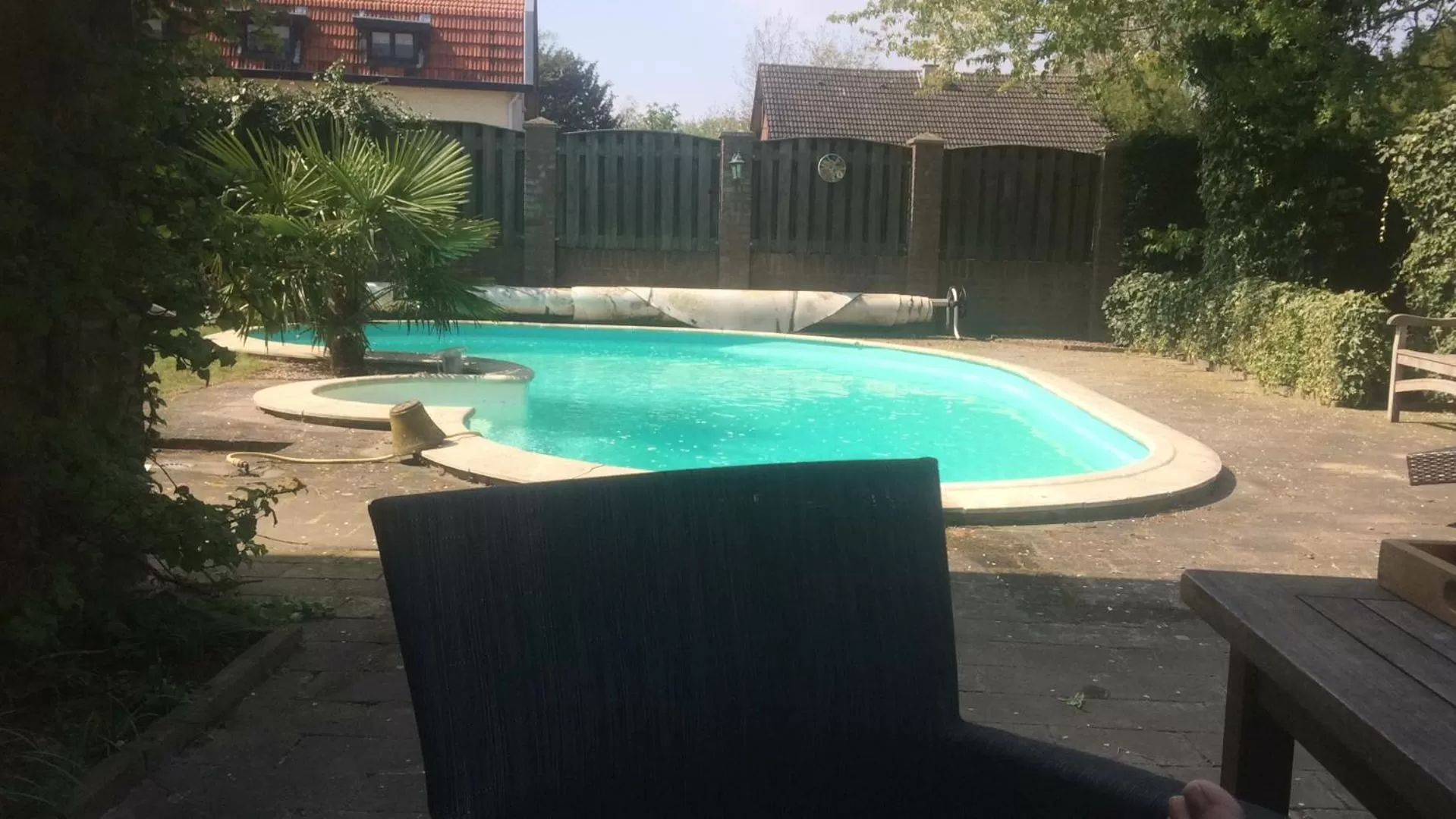 Swimming pool in B&B Knooppunt70