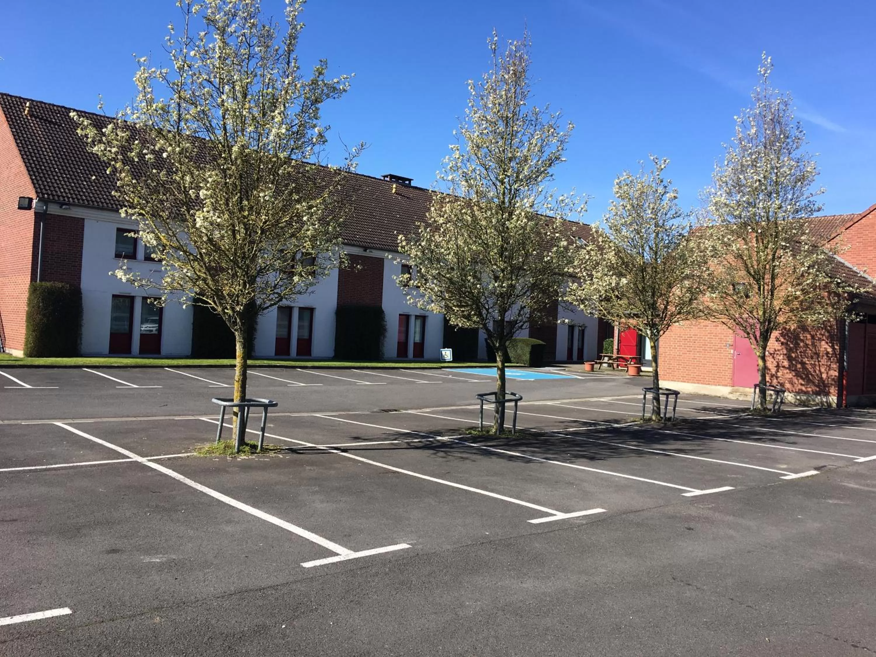 Area and facilities in The Originals City, Hôtel Le Gayant, Douai