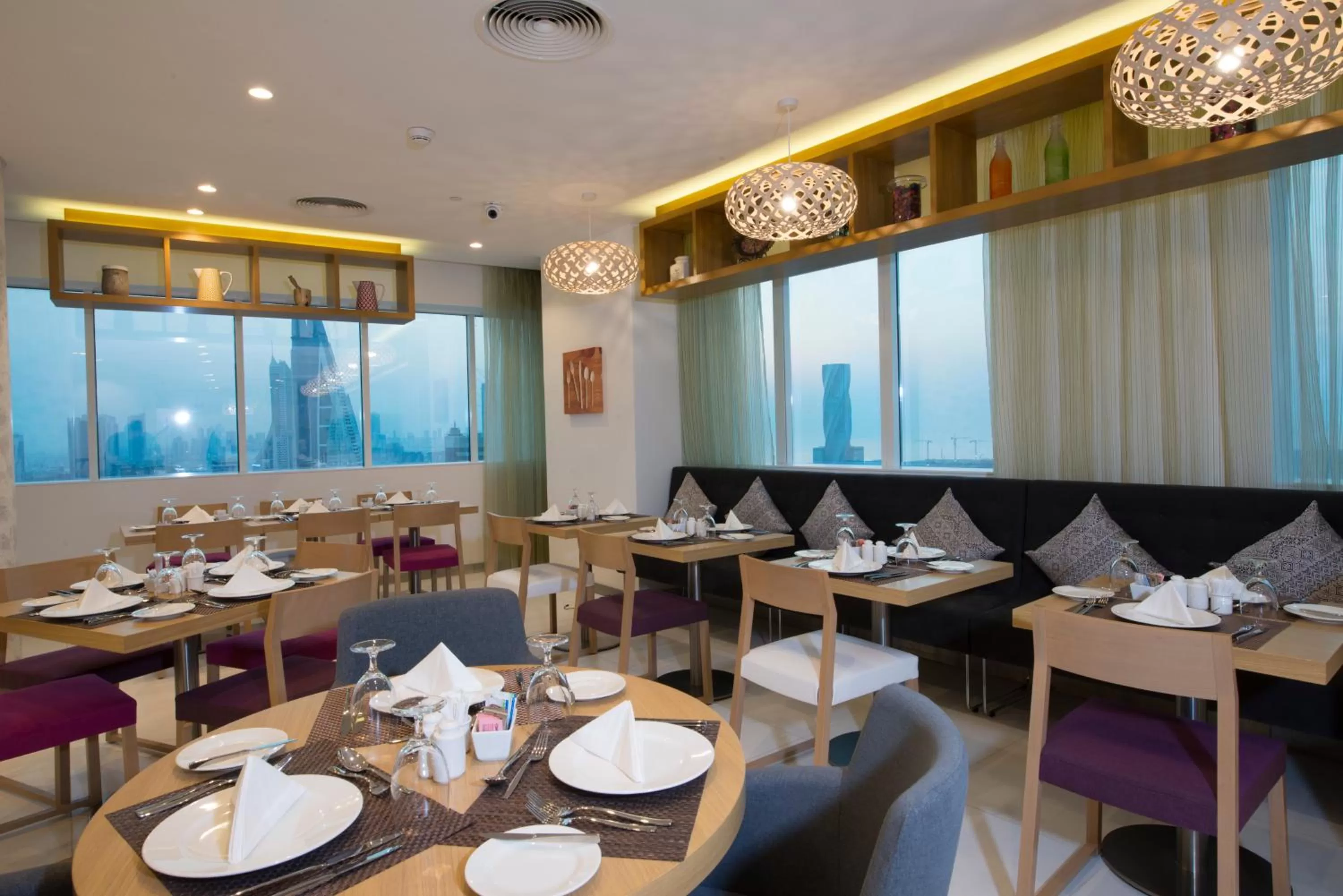 Restaurant/places to eat in ibis Styles Manama Diplomatic Area