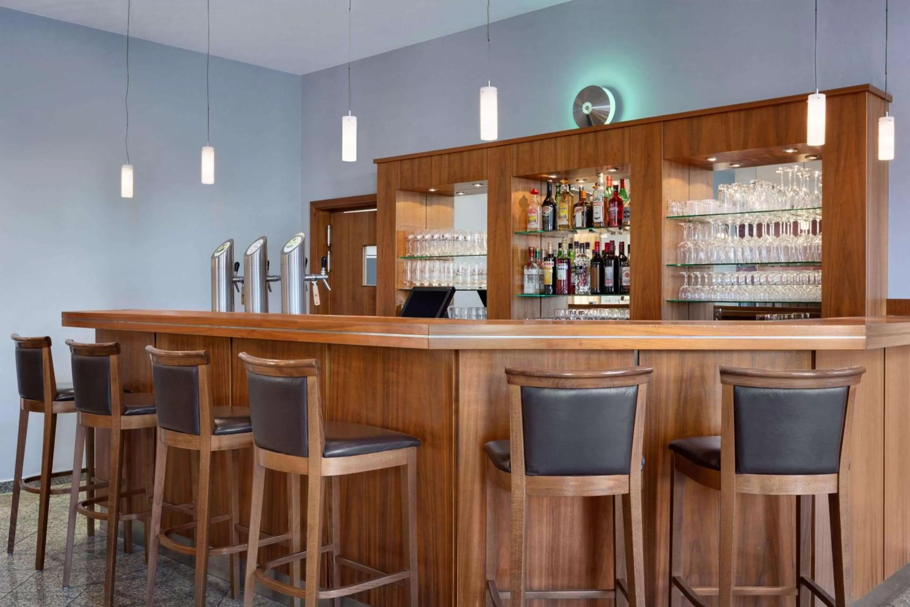 Restaurant/places to eat in Ramada by Wyndham München Airport