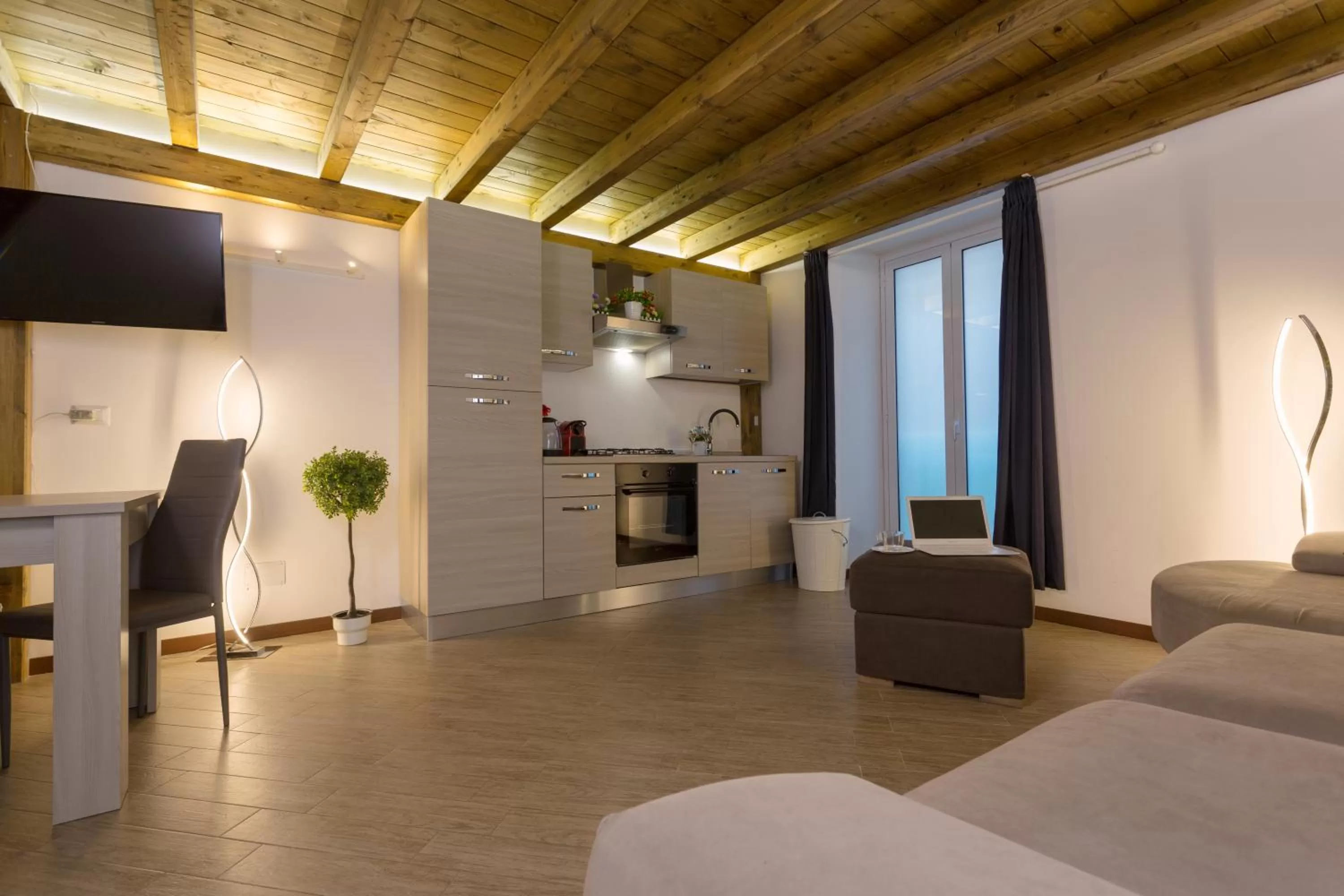 Photo of the whole room, TV/Entertainment Center in Le Suites Del Duomo