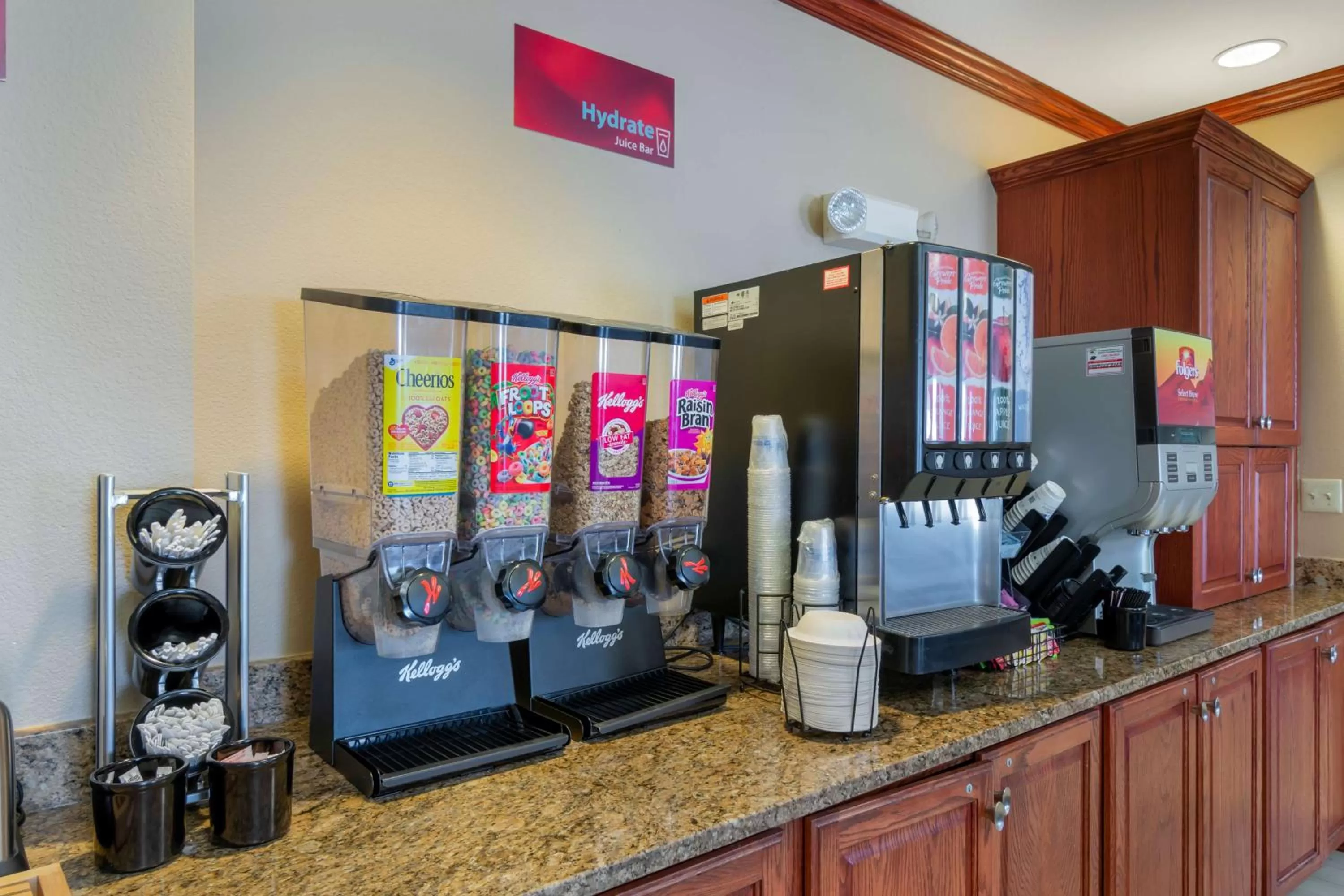 Breakfast in Best Western Plus Butterfield Inn