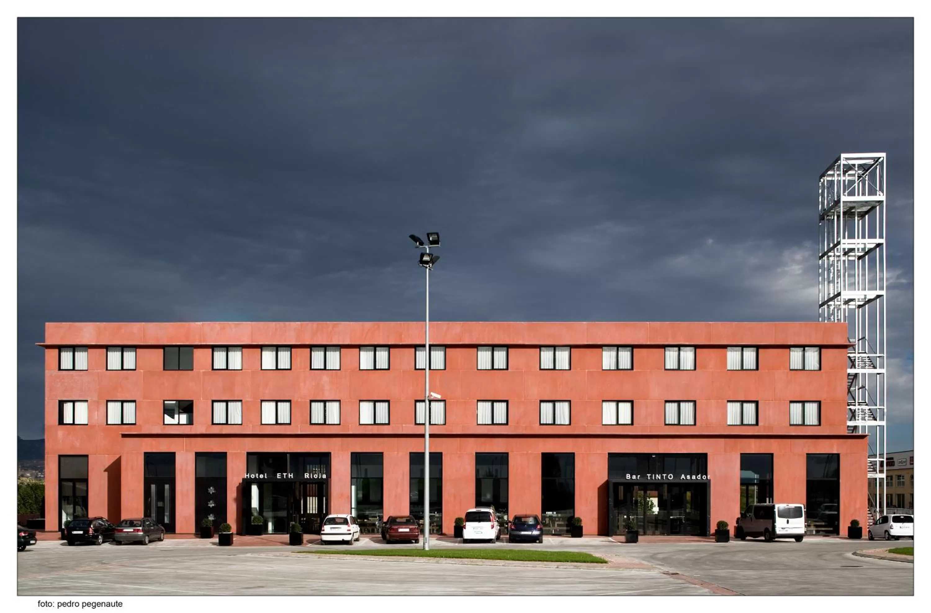 Property building in ETH Rioja