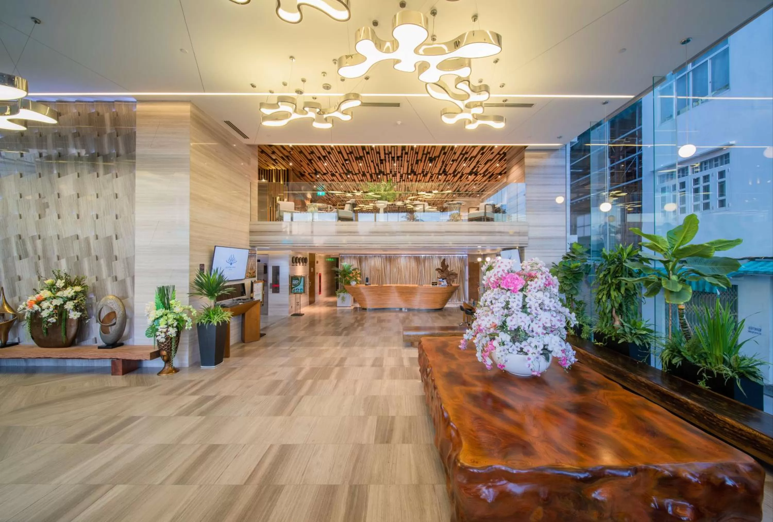 Lobby or reception in Queen Ann Nha Trang Hotel