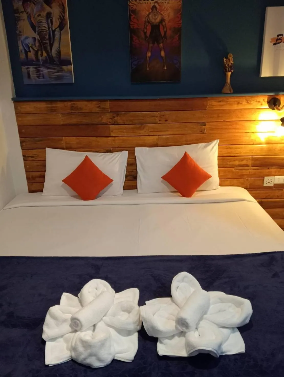 Bed in BH Baan Paradise Hotel Patong