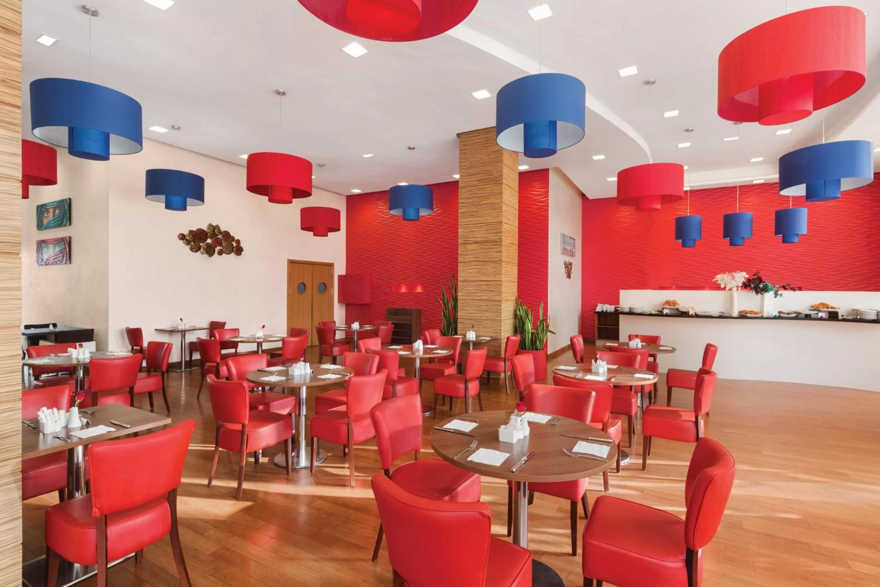 Restaurant/places to eat in Ramada Encore By Wyndham Tangier