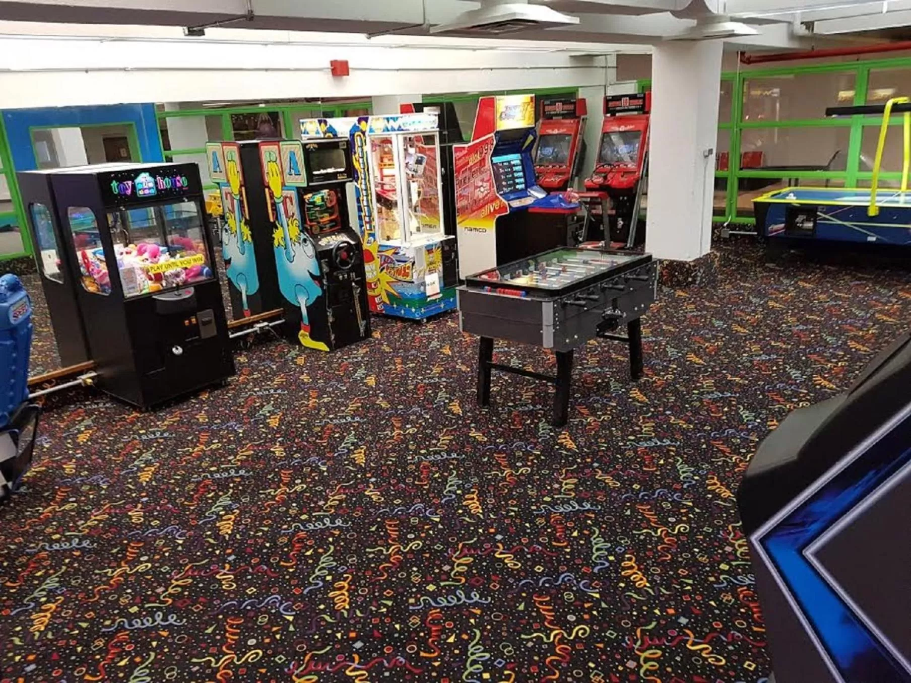 Lobby or reception in Crowne Plaza Kitchener-Waterloo by IHG