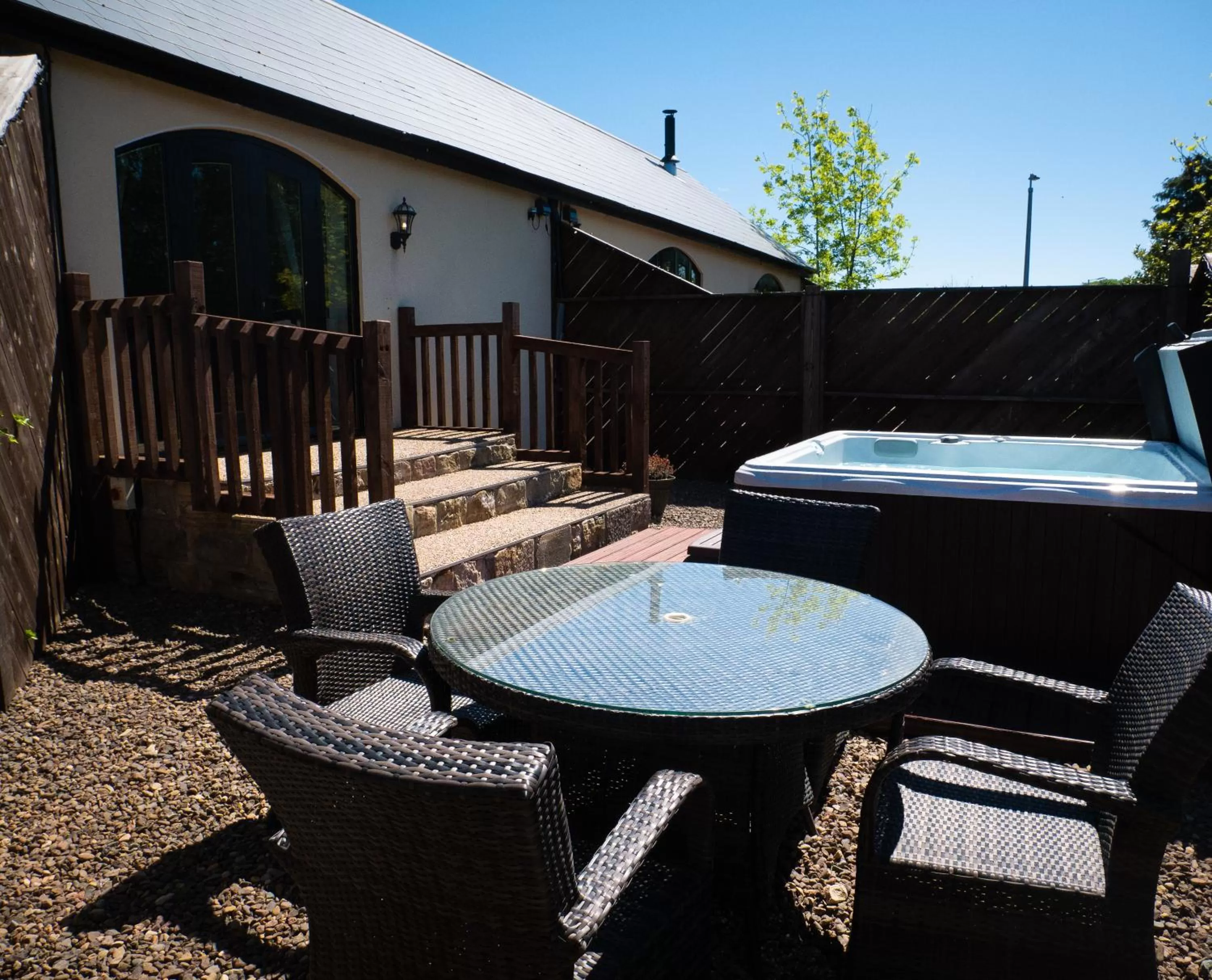 Hot Tub in South Causey Inn