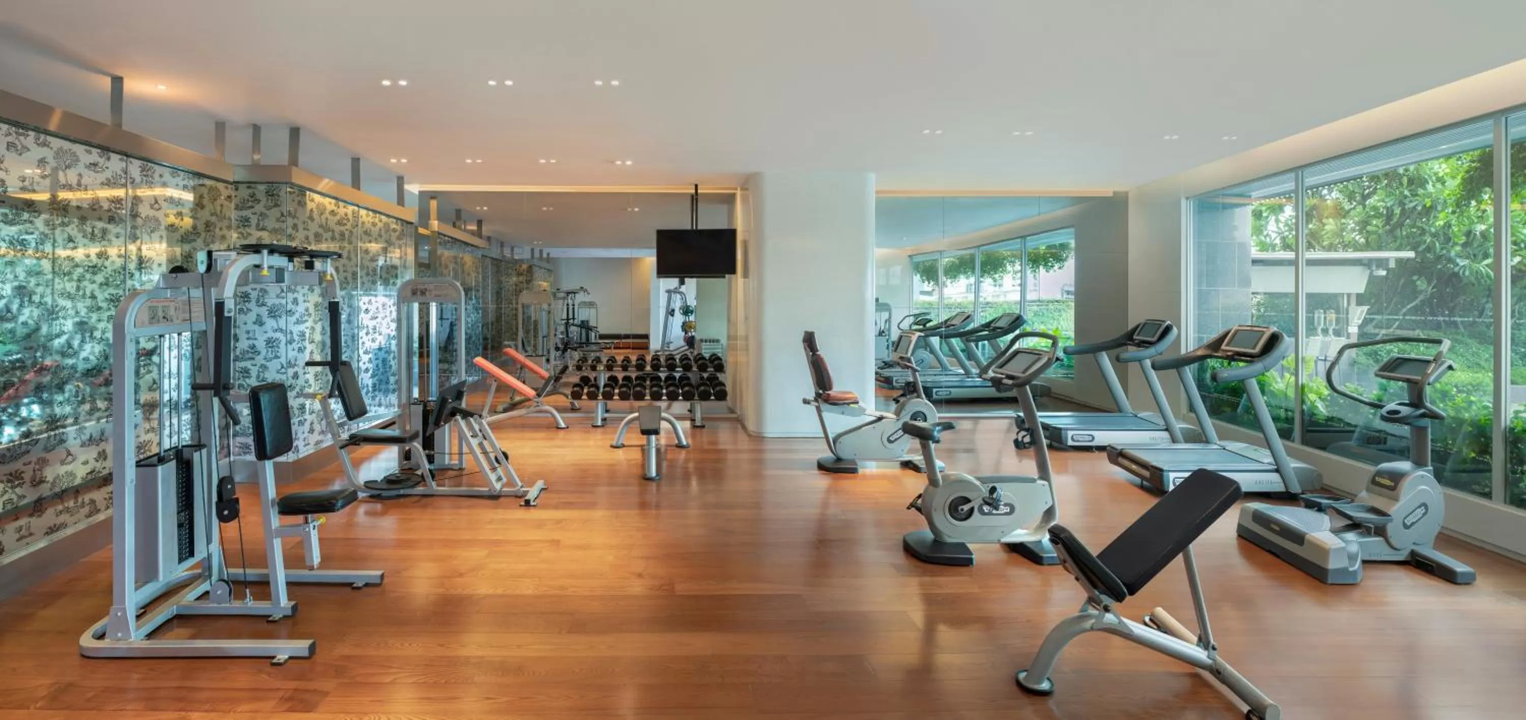 Fitness centre/facilities in Le Meridien Bangkok