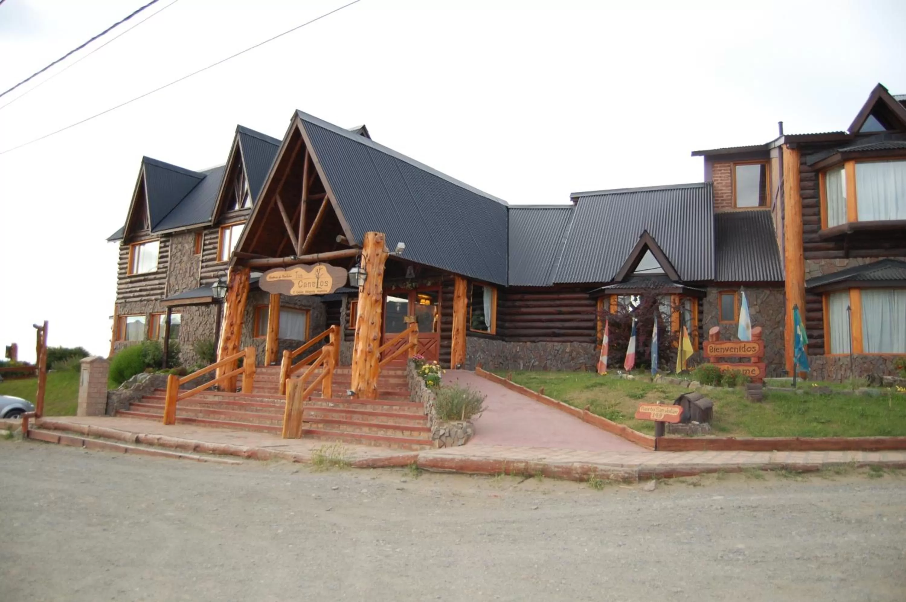 Property building in Hosteria Los Canelos