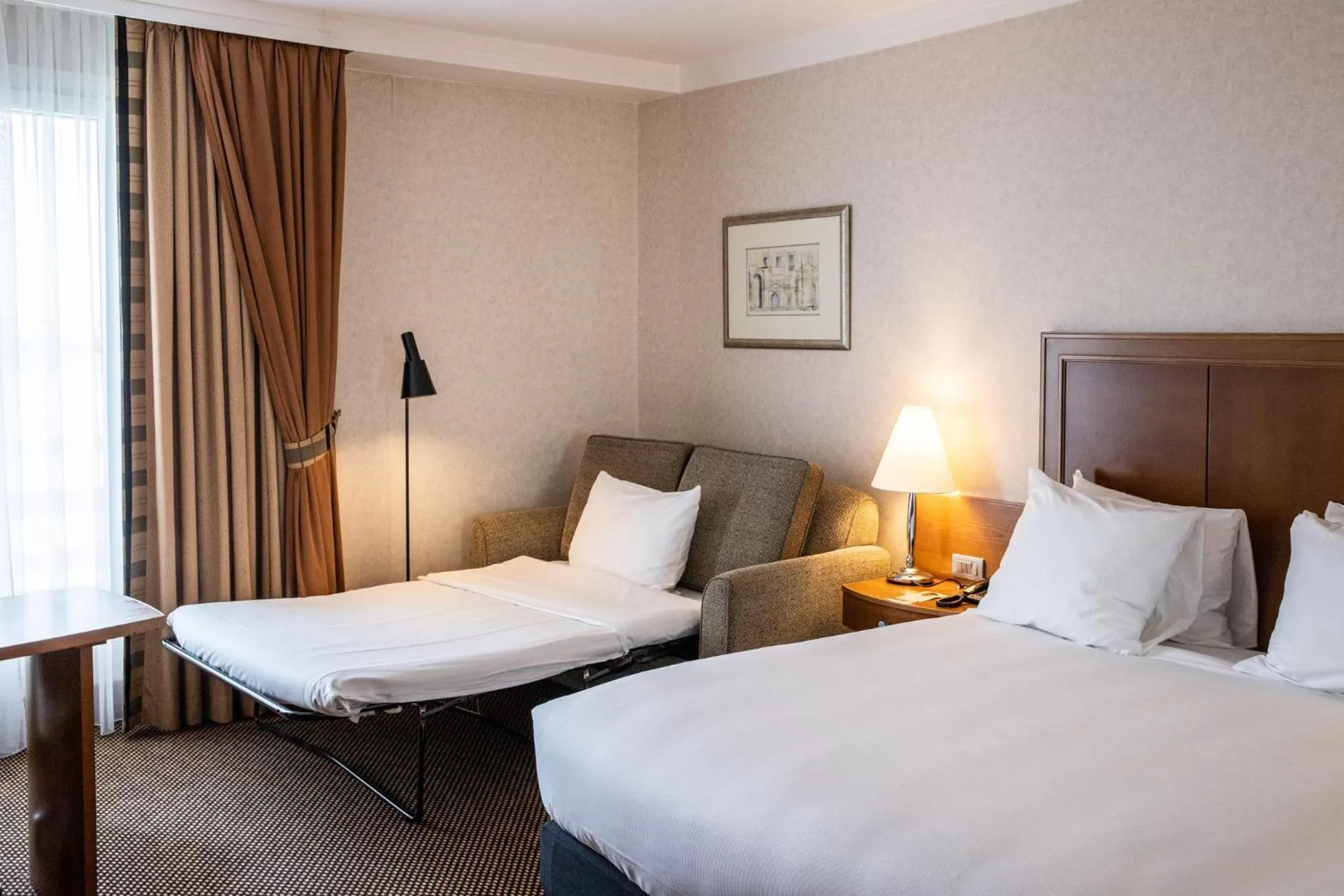 Photo of the whole room, Bed in Crowne Plaza Brussels Airport by IHG