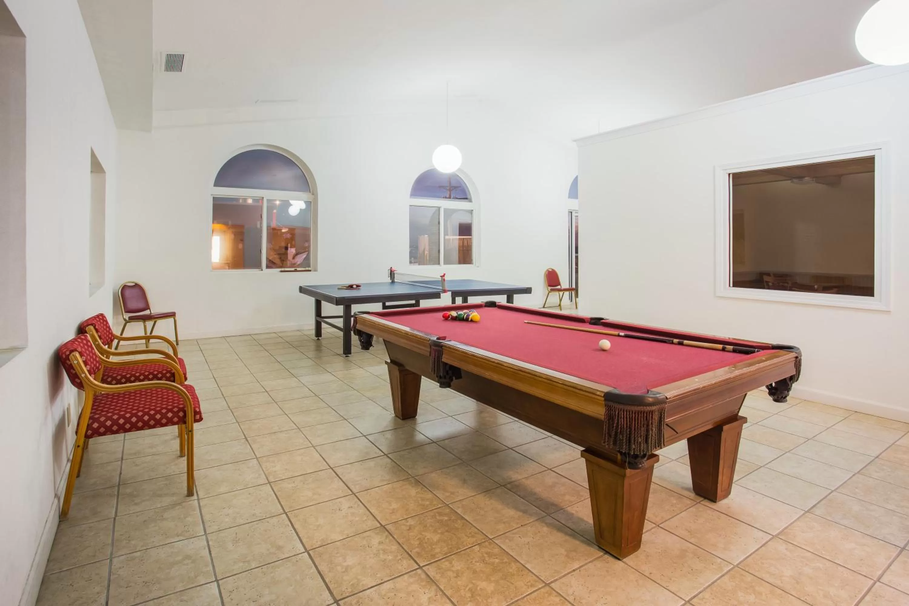 Billiard in Super 8 by Wyndham Remington