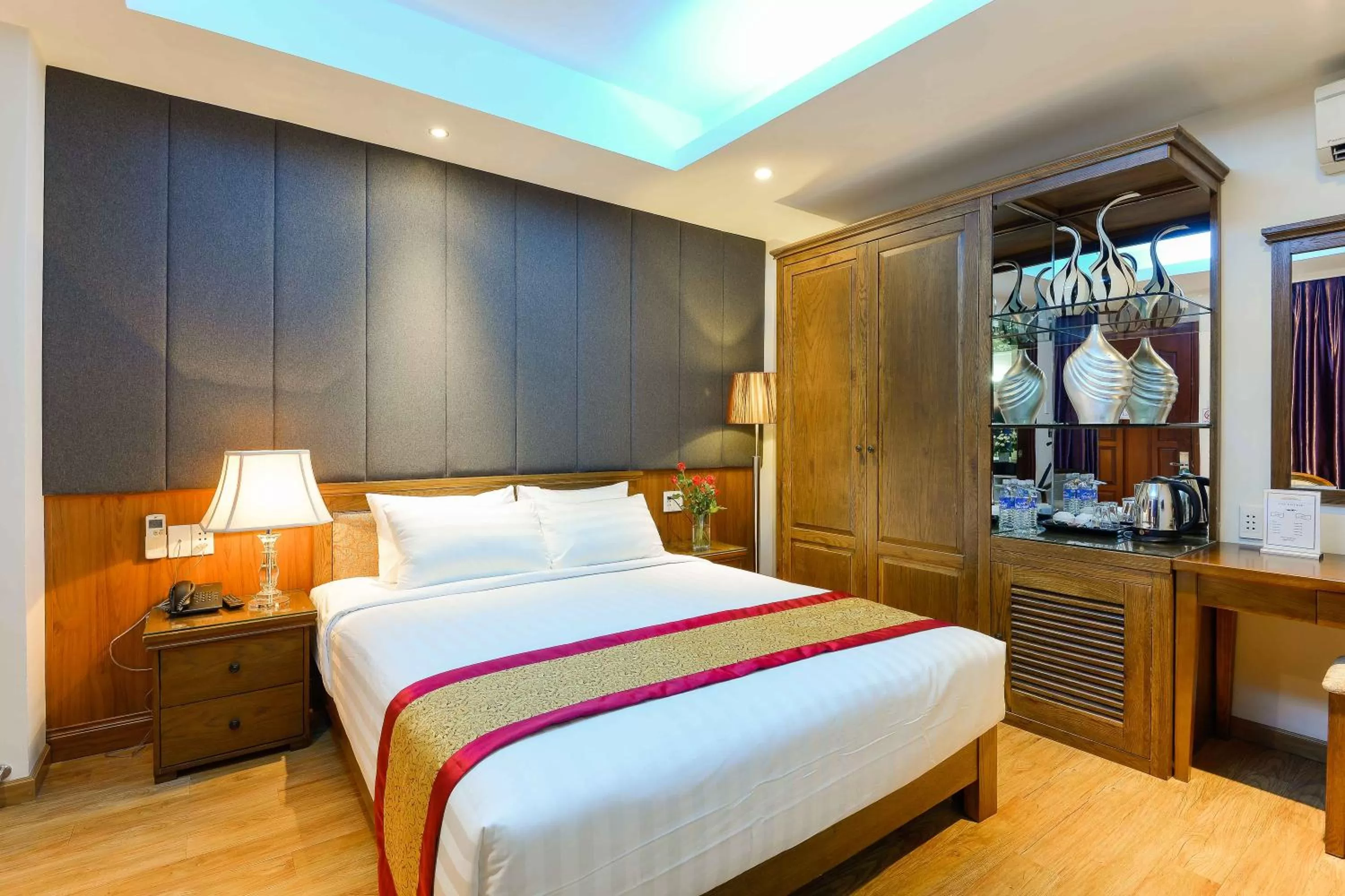 Bed in Saigonciti Hotel A