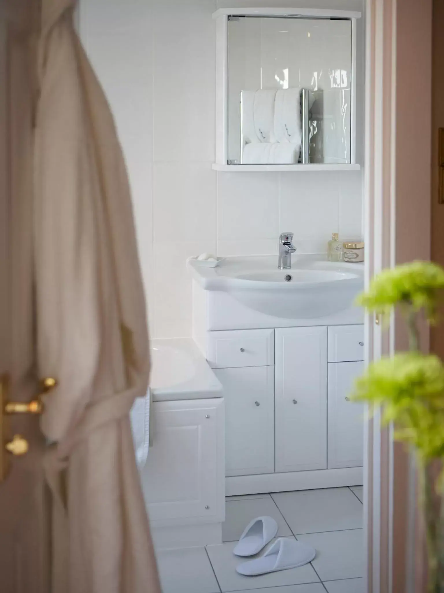 Superior Double or Twin Room in The Carlyon Bay Hotel and Spa Superior Double or Twin Room in The Carlyon Bay Hotel and Spa