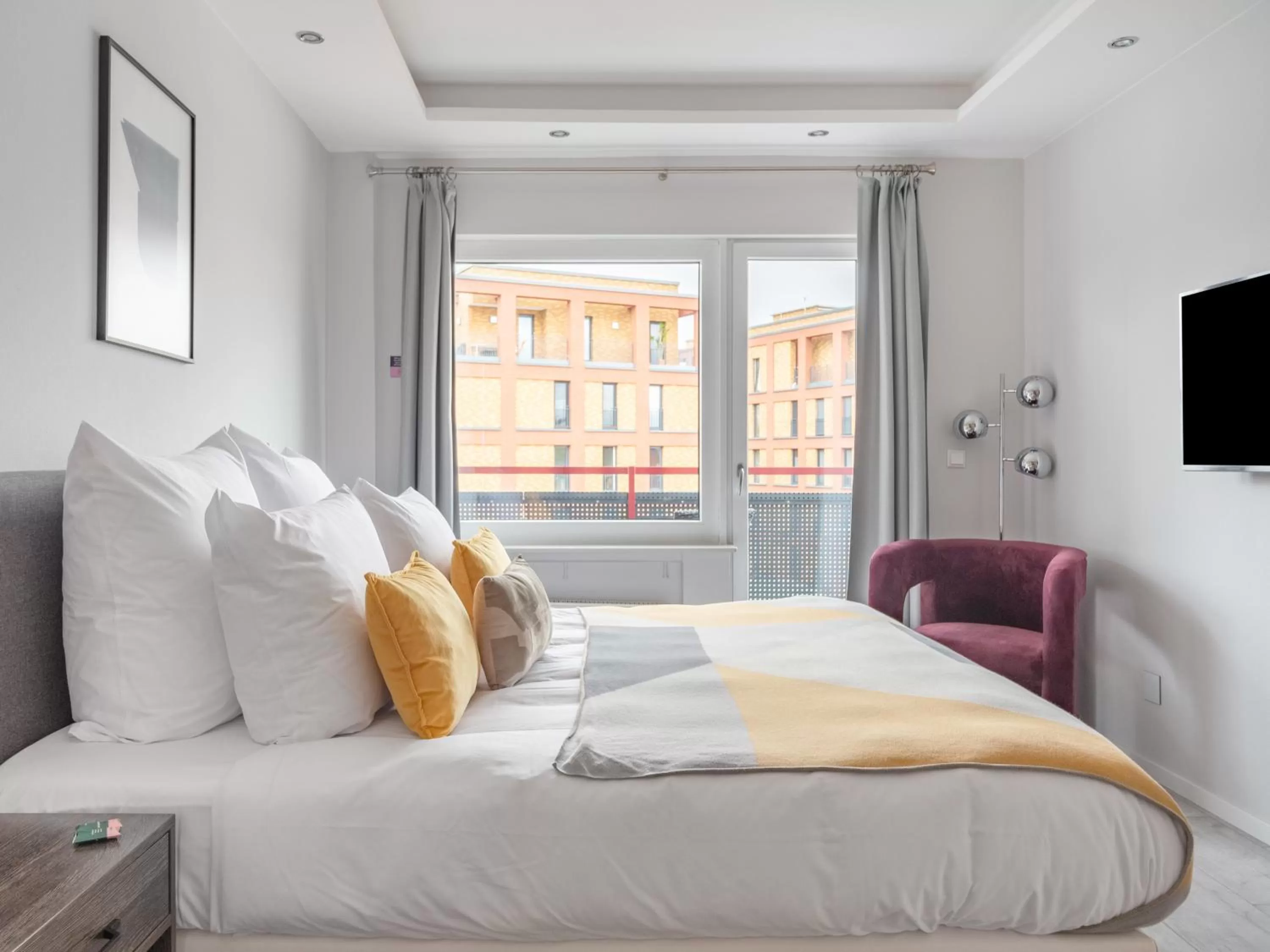 Bed in Numa Frankfurt Oben