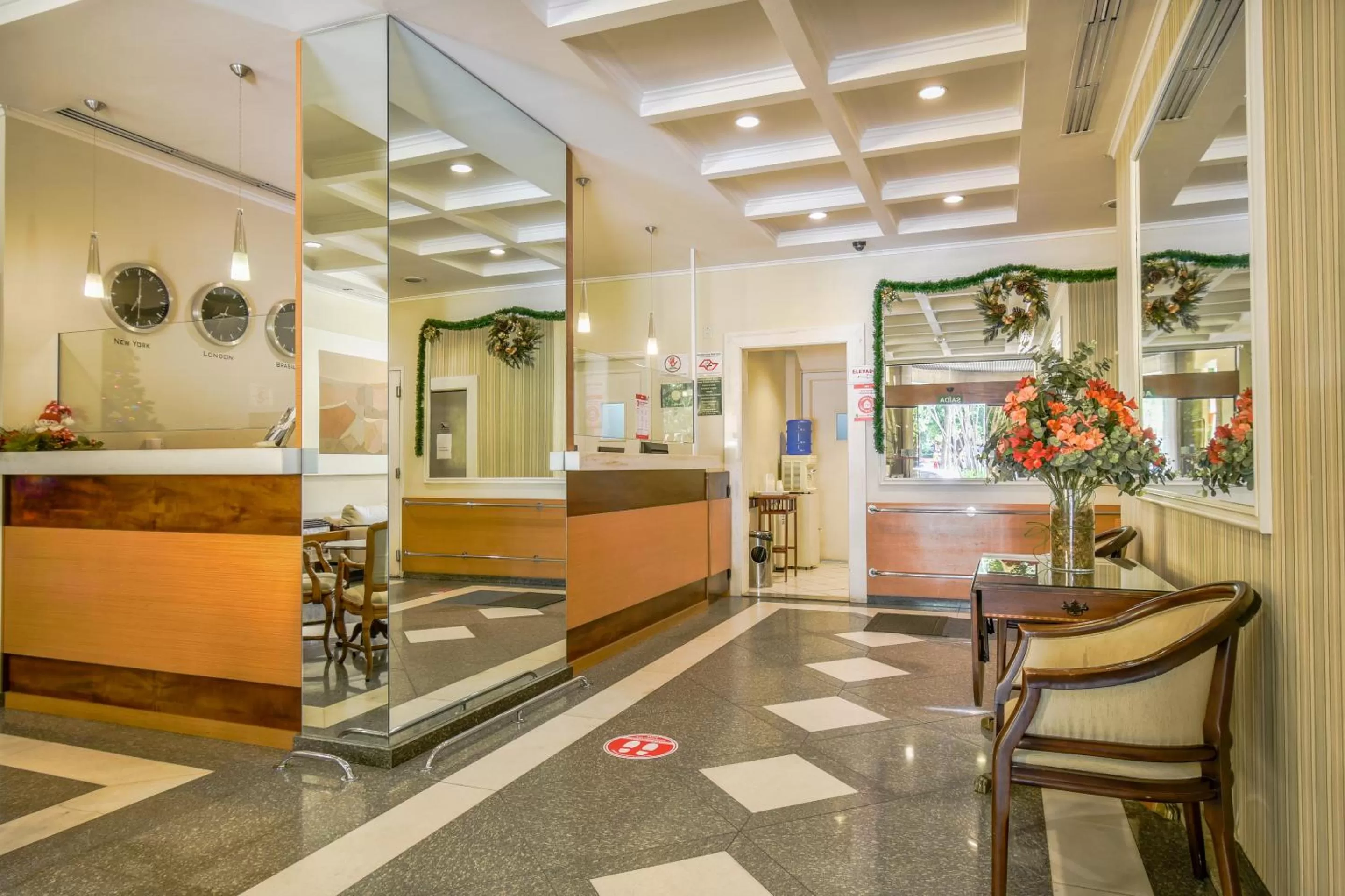 Lobby or reception in Park Tower Campinas Residence by Nacional Inn