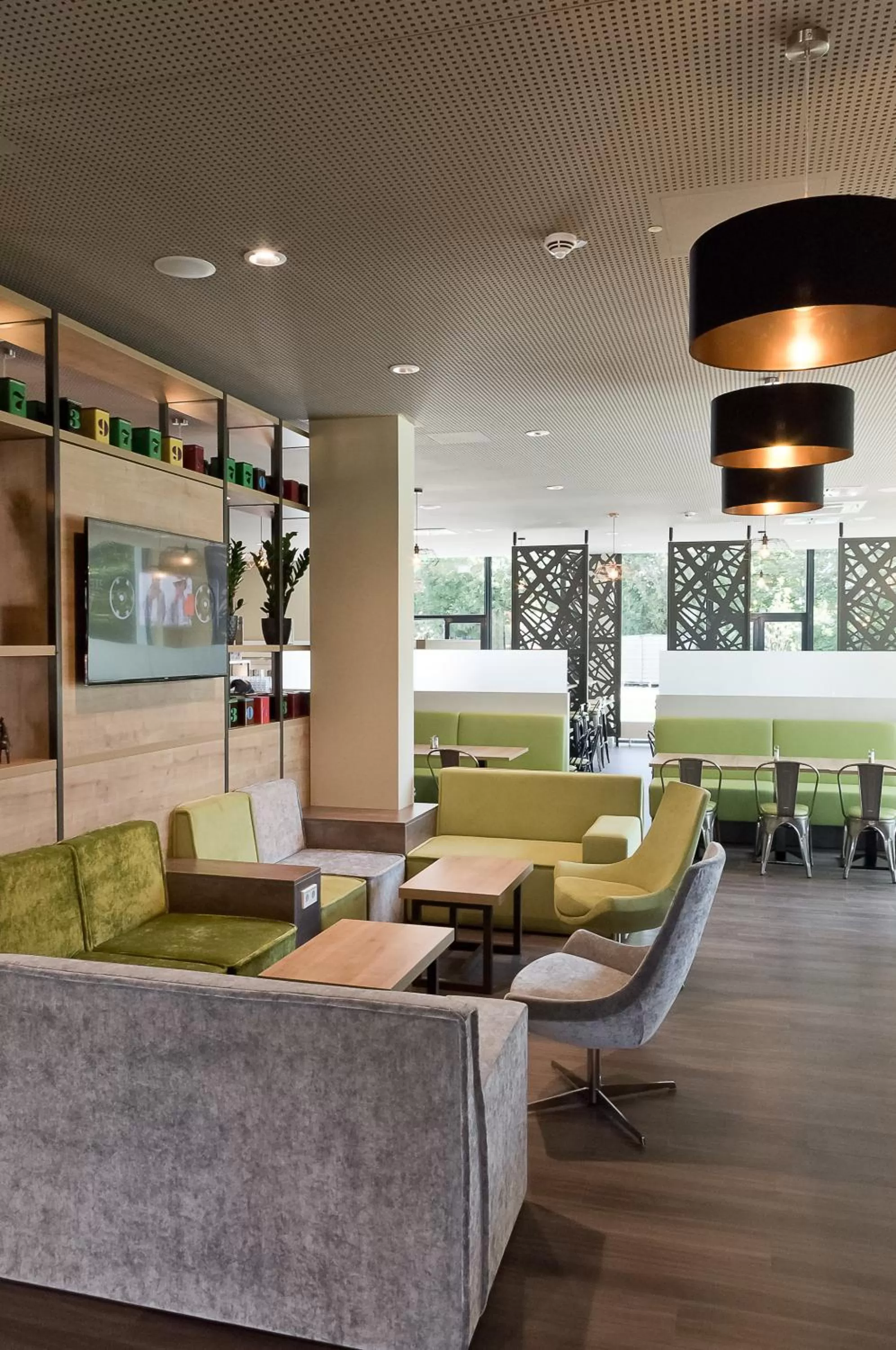 Lobby or reception in Super 8 by Wyndham Munich City North