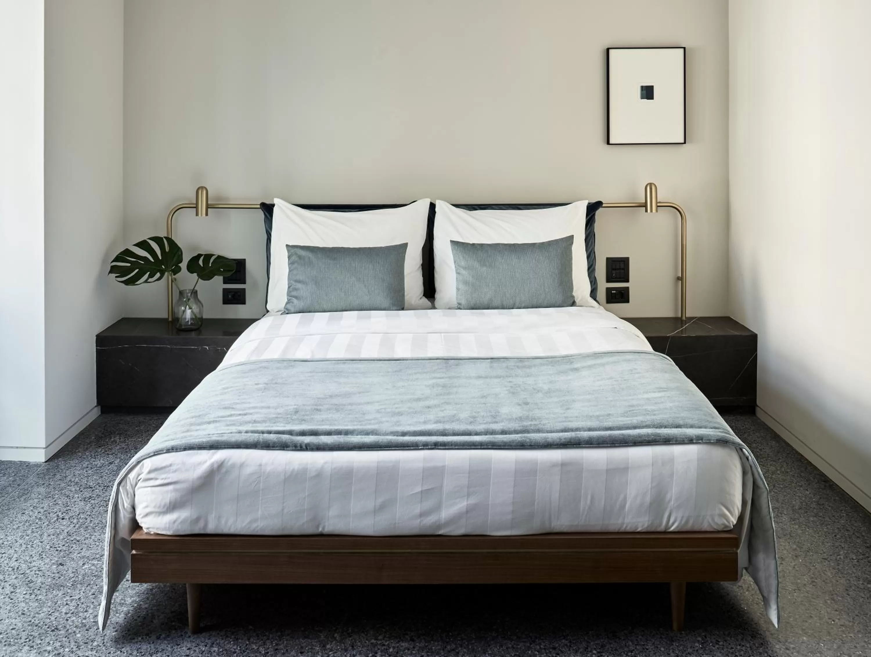 Shower, Bed in Perianth Hotel, a Member of Design Hotels