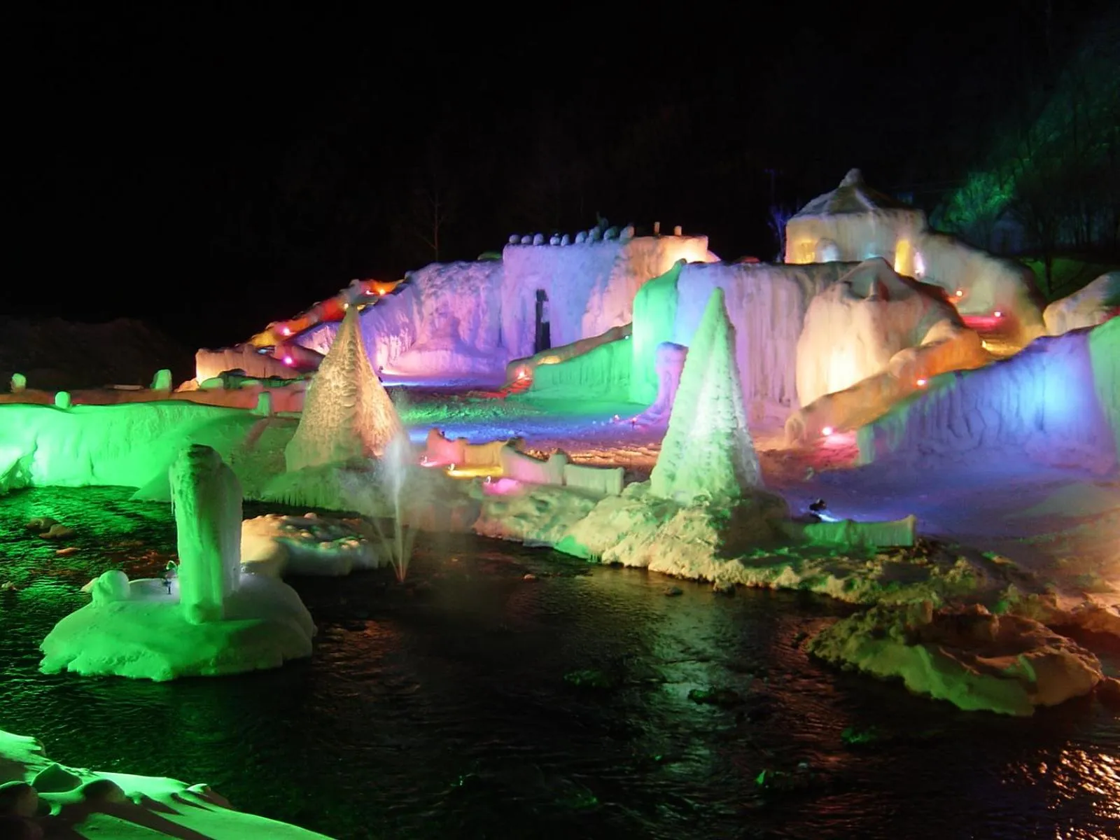 Nearby landmark in Hotel Taisetsu Onsen&Canyon Resort