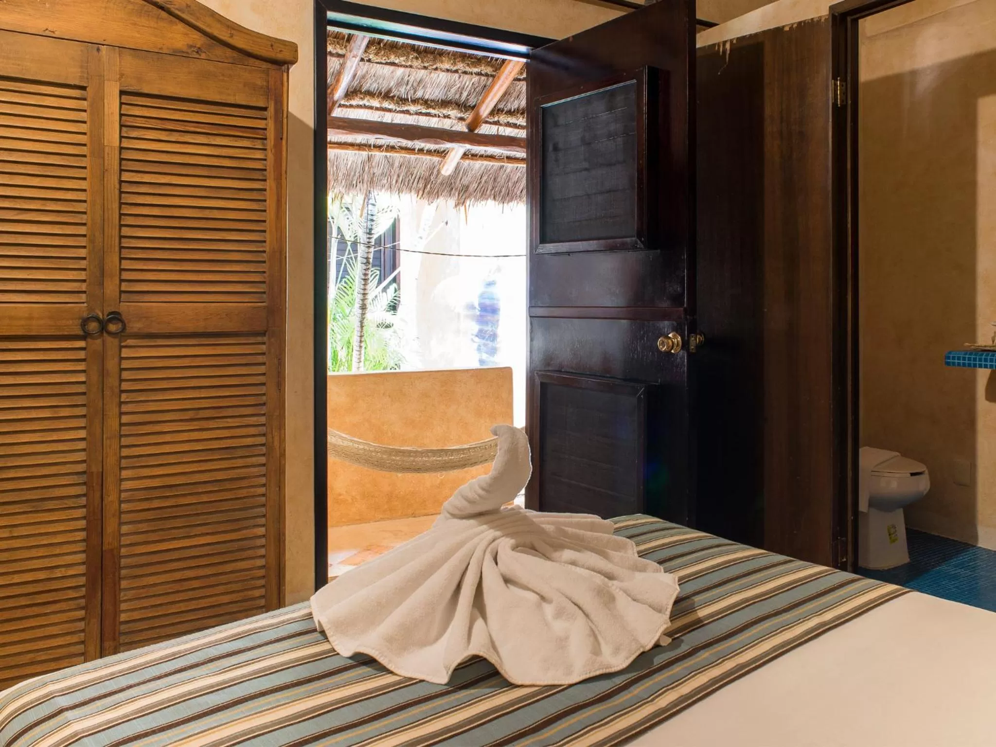 Property building, Bed in Hotel Barrio Latino