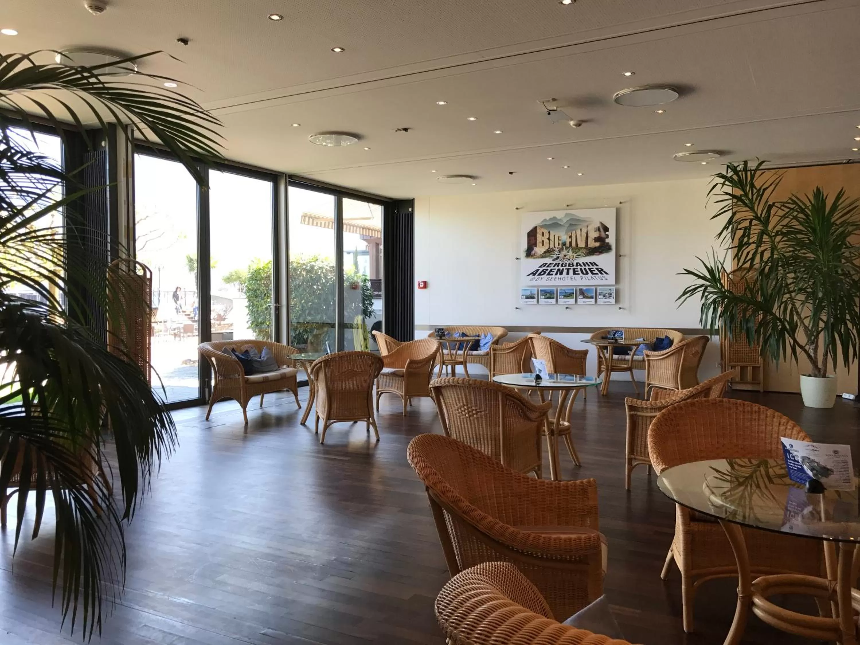 Lounge or bar in Seehotel Pilatus